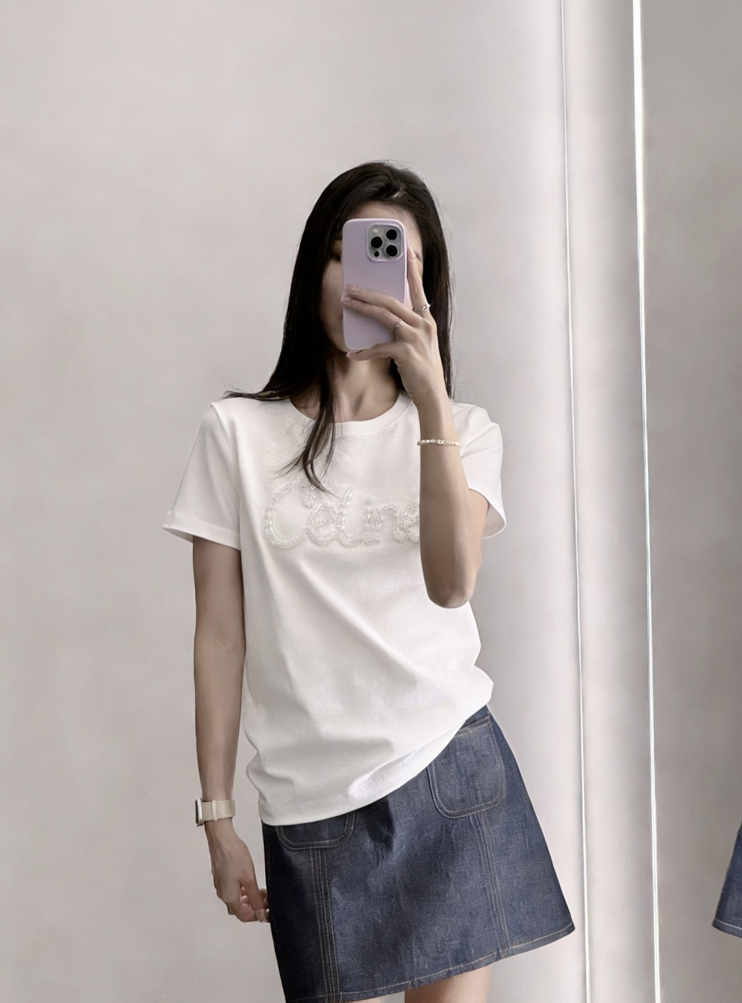 #Celin♡²⁶ss钉珠T恤｜把精致穿在身上 奶白温柔治愈 纯黑酷飒高级 双色可选适配不同风格！立体钉