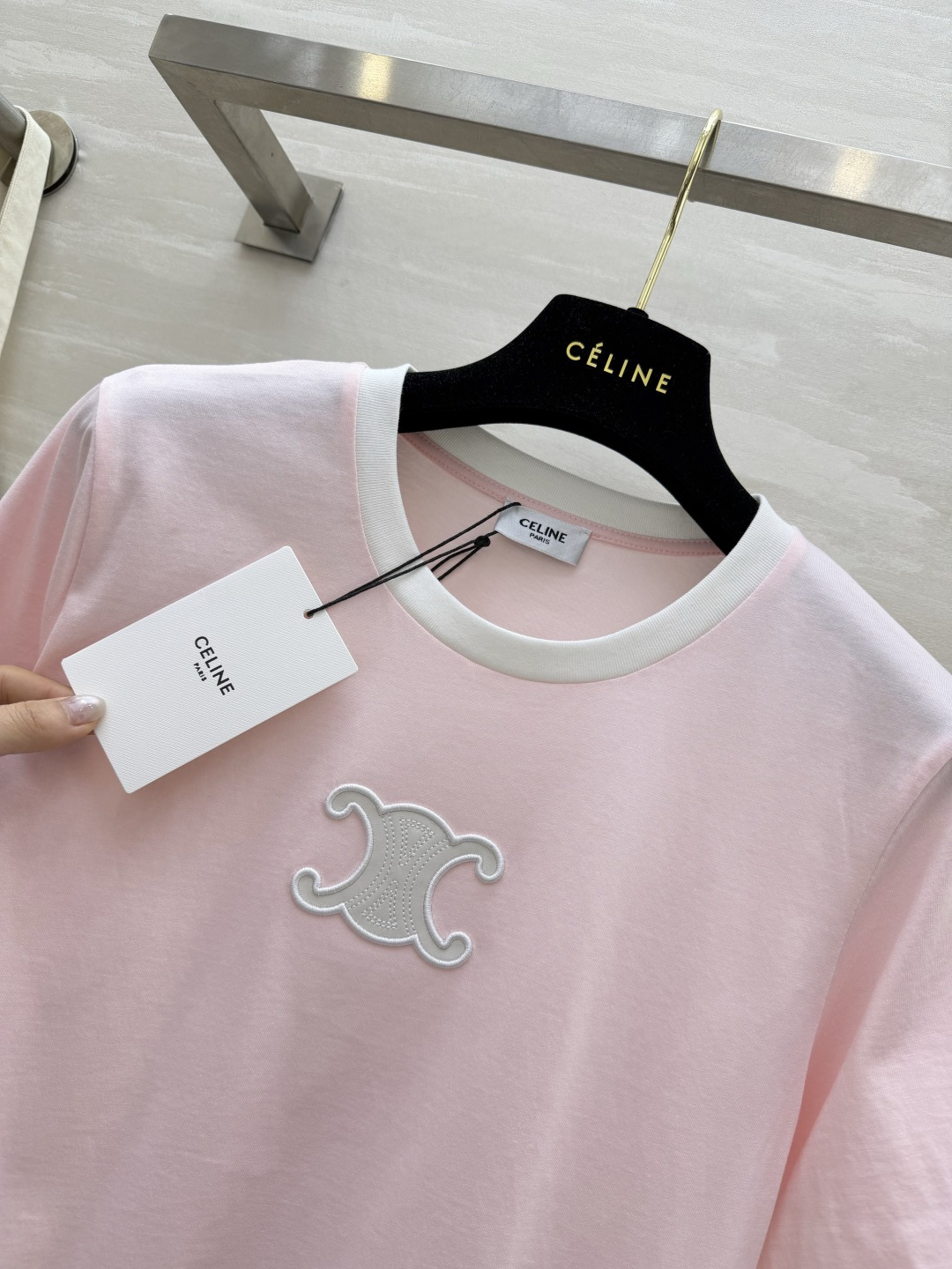 #Celin♡²⁶春夏限定撞色T恤｜把春天穿在身上樱花粉温柔治愈 baby蓝清爽减龄 双色可选适配不同风