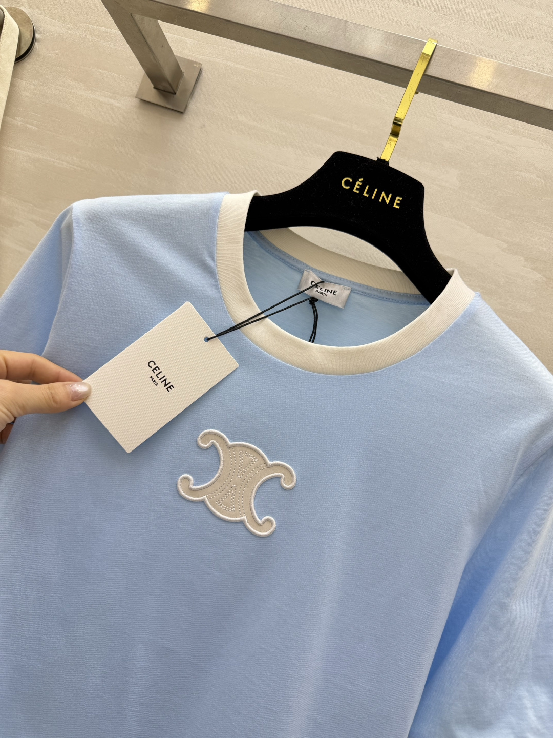 #Celin♡²⁶春夏限定撞色T恤｜把春天穿在身上樱花粉温柔治愈 baby蓝清爽减龄 双色可选适配不同风