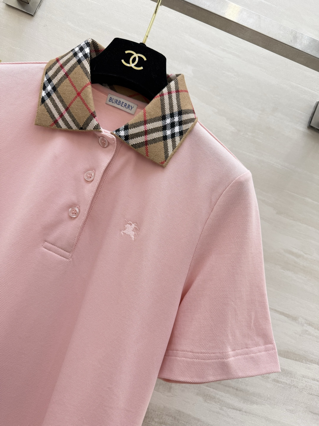 #Burberr♡²⁶春夏新款 翻领格纹polo短袖连衣裙 高品质 现货首发size：S/M/L/XL/
