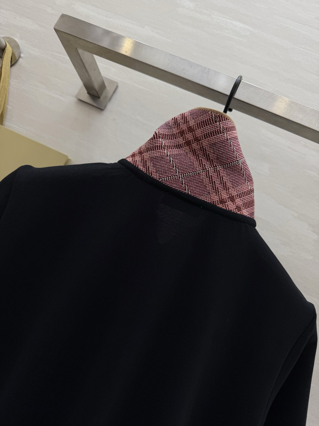 ▫️Burberr♡²⁶春夏新款▫️ 春夏的第一件Polo衫，被问爆了！▫️ 三色可选，承包你整个春天的