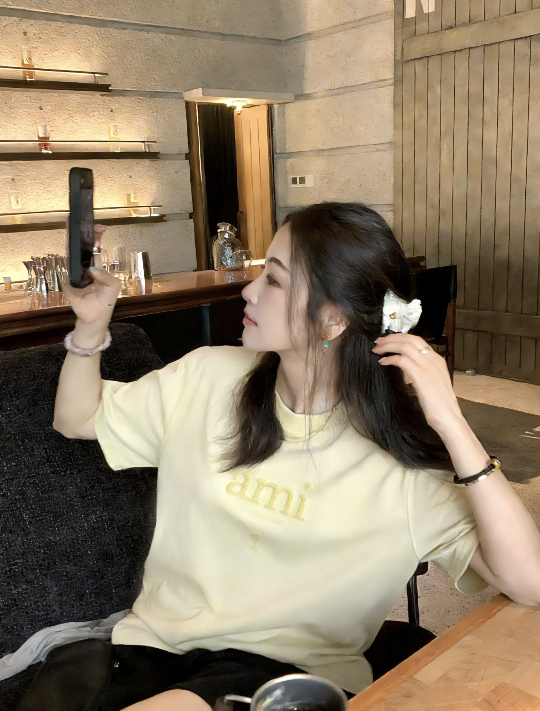 ✨ AMI 夏日调色盘已就位 ✨²⁶春夏新款 ami刺绣🪡钉珠短袖T恤白/黄/蓝/黑四色任选 基础款也能