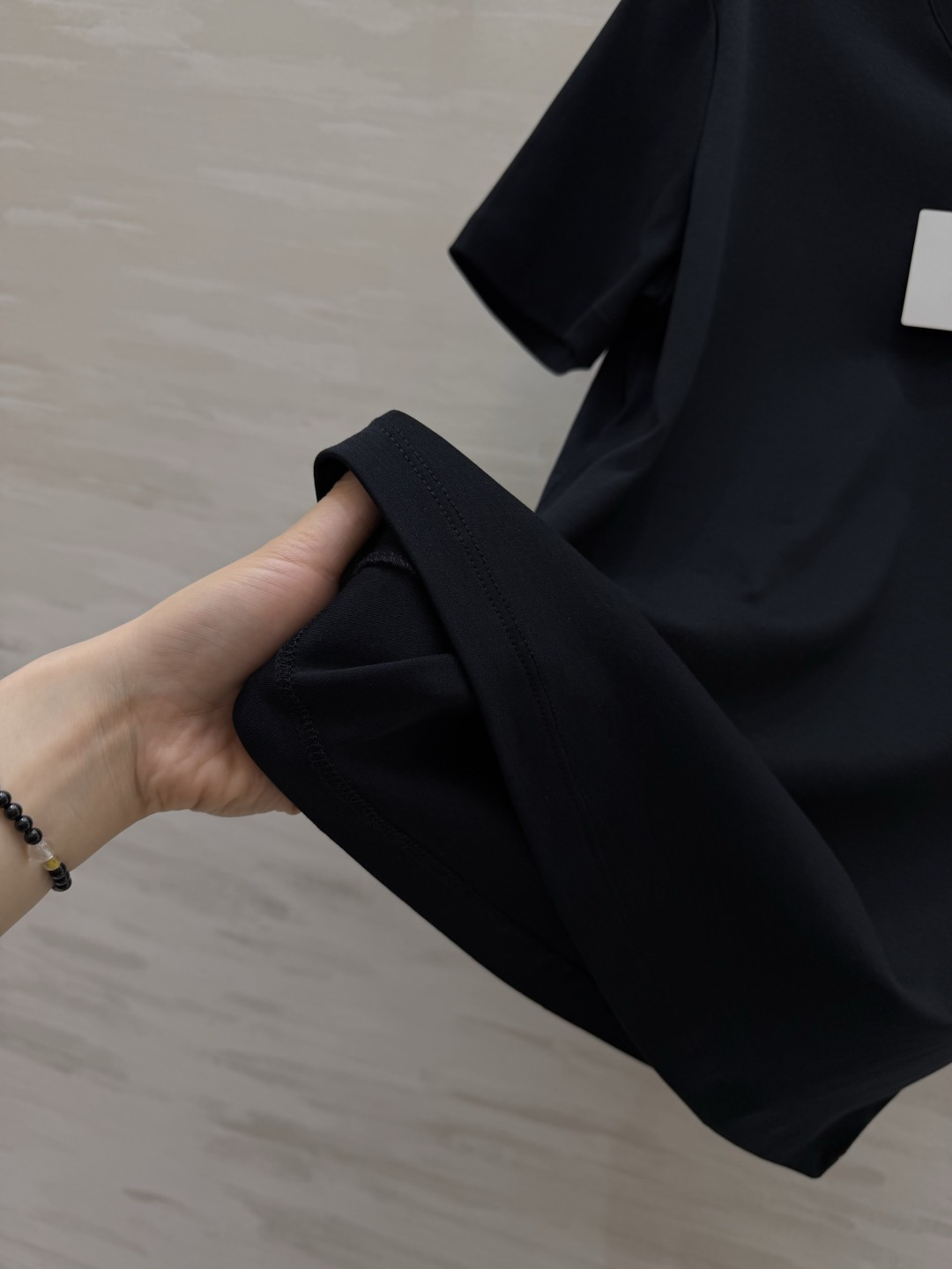 #Loew♡²⁶春夏新款 重工logo钉珠短袖T恤 高品质定制 现货首发size：S/M/L（s码肩宽：