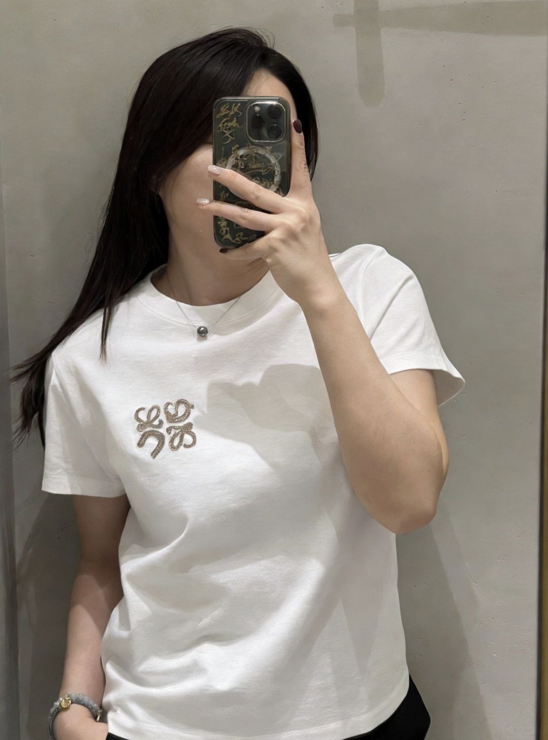 #Loew♡²⁶刺绣🪡短袖T恤 高品质定制 现货首发size：S/M/L（s码肩宽：37，胸围：88，衣