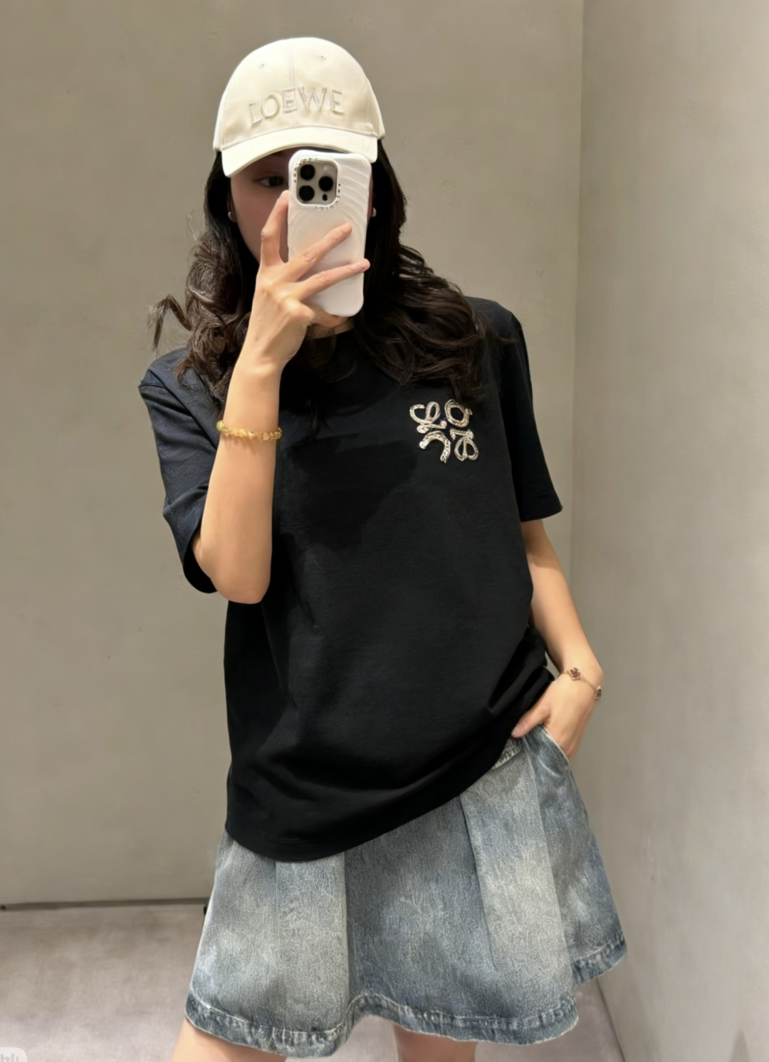 #Loew♡²⁶刺绣🪡短袖T恤 高品质定制 现货首发size：S/M/L（s码肩宽：37，胸围：88，衣