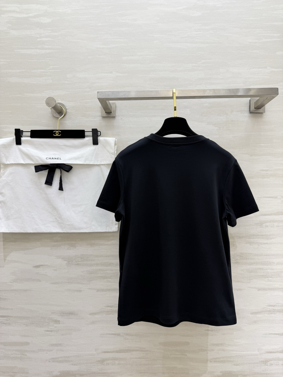 #Chane♡²⁶春夏新款 重工蝴蝶结钉珠短袖T恤 高品质定制 现货首发size：36/38/40（36