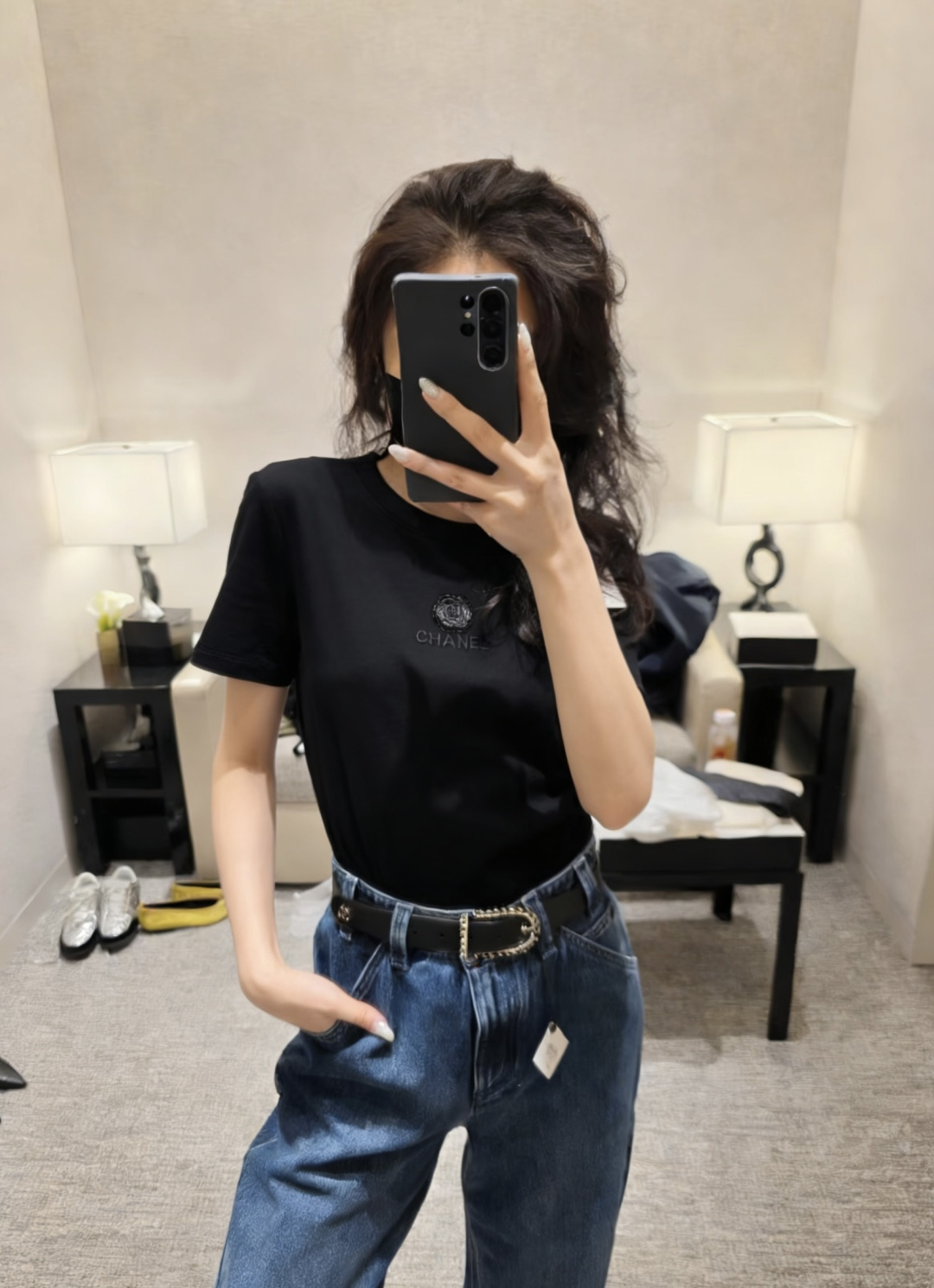 #Chane♡²⁶春夏新款 logo刺绣🪡重工钉珠短袖T恤 高品质定制 现货首发size：36/38/4