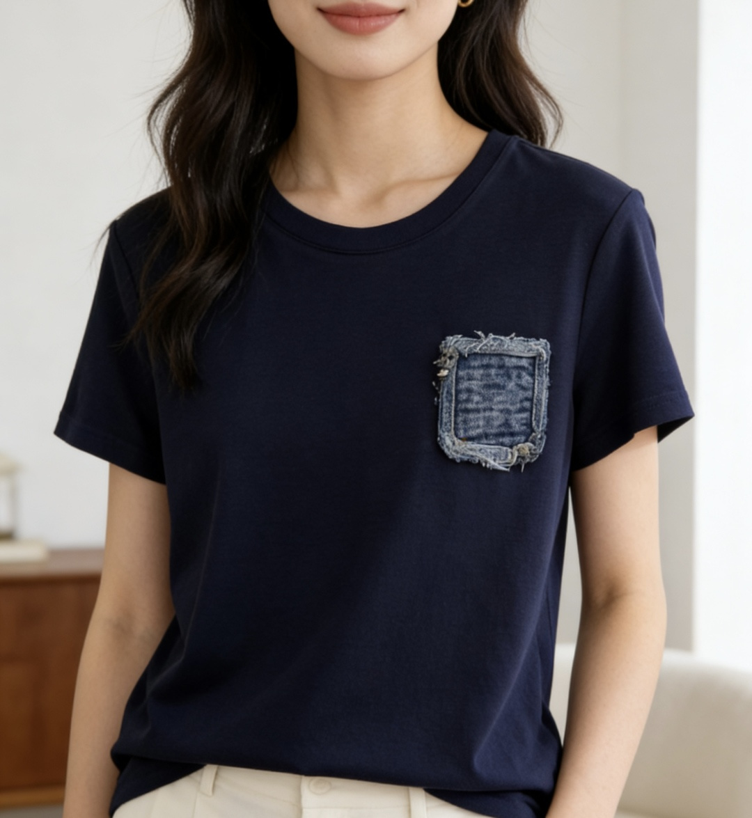 #Loew♡²⁶春夏新款 口袋牛仔布钉珠🪡短袖T恤 胸前重工钉珠超有辨识度！羊毛➕棉混弹力氨纶 亲肤又舒