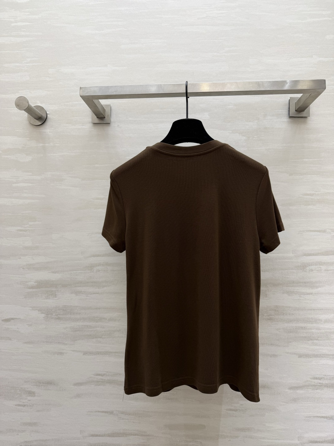 #Loew♡²⁶春夏新款 口袋牛仔布钉珠🪡短袖T恤 胸前重工钉珠超有辨识度！羊毛➕棉混弹力氨纶 亲肤又舒