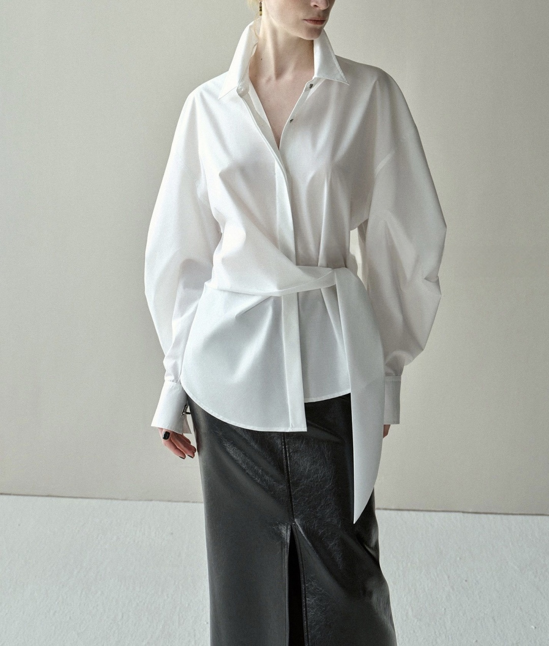 NO:804948,,,19860909,,,Women's clothing