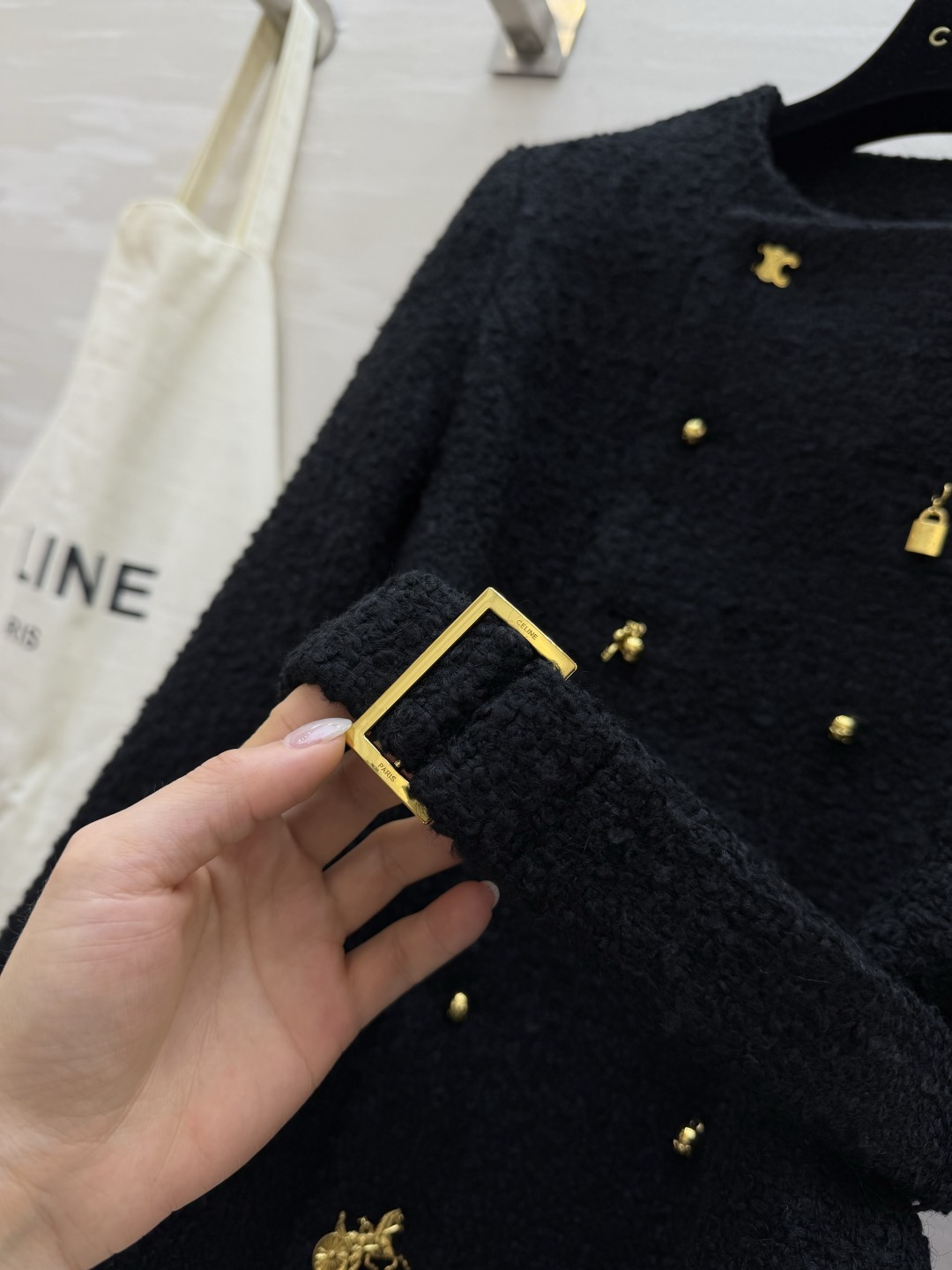 #CELIN♡ 刘诗诗同款 凯旋门系列 羊绒夹克外套黑色山羊绒混纺柔软又舒适 开模金色凯旋门Logo纽扣