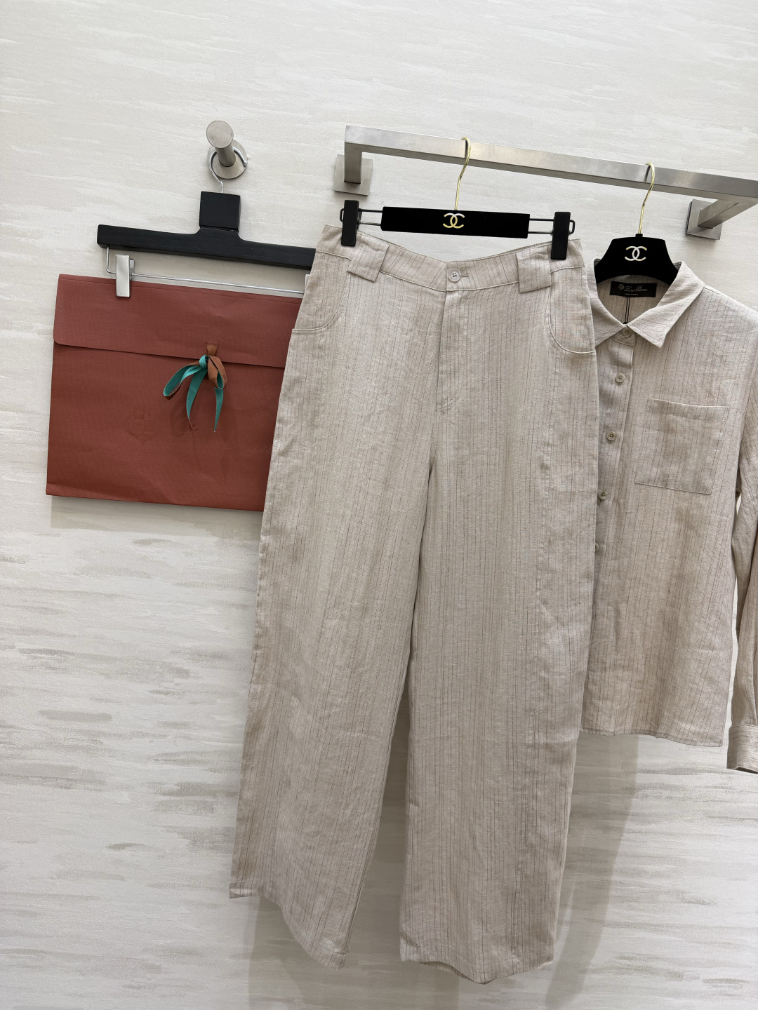 #Loro Pian♡²⁶气质天花板亚麻条纹两件套🤍原生麻感色调 温柔又显白！透气亚麻材质舒适亲肤不闷热