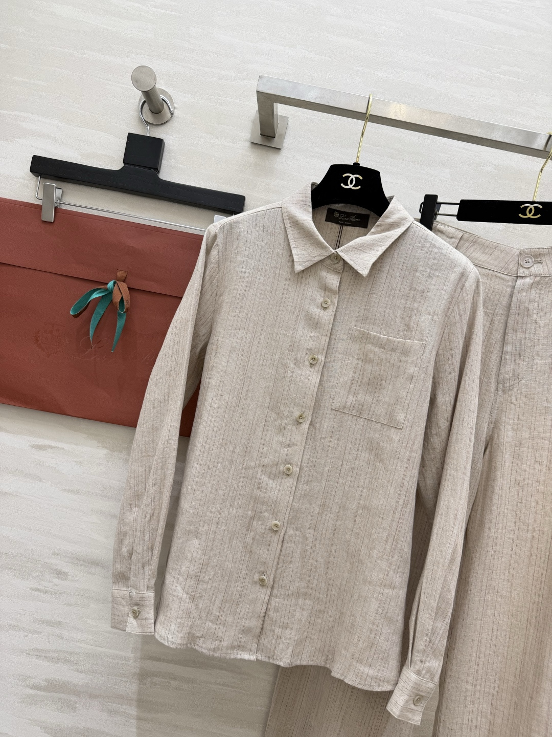 #Loro Pian♡²⁶气质天花板亚麻条纹两件套🤍原生麻感色调 温柔又显白！透气亚麻材质舒适亲肤不闷热