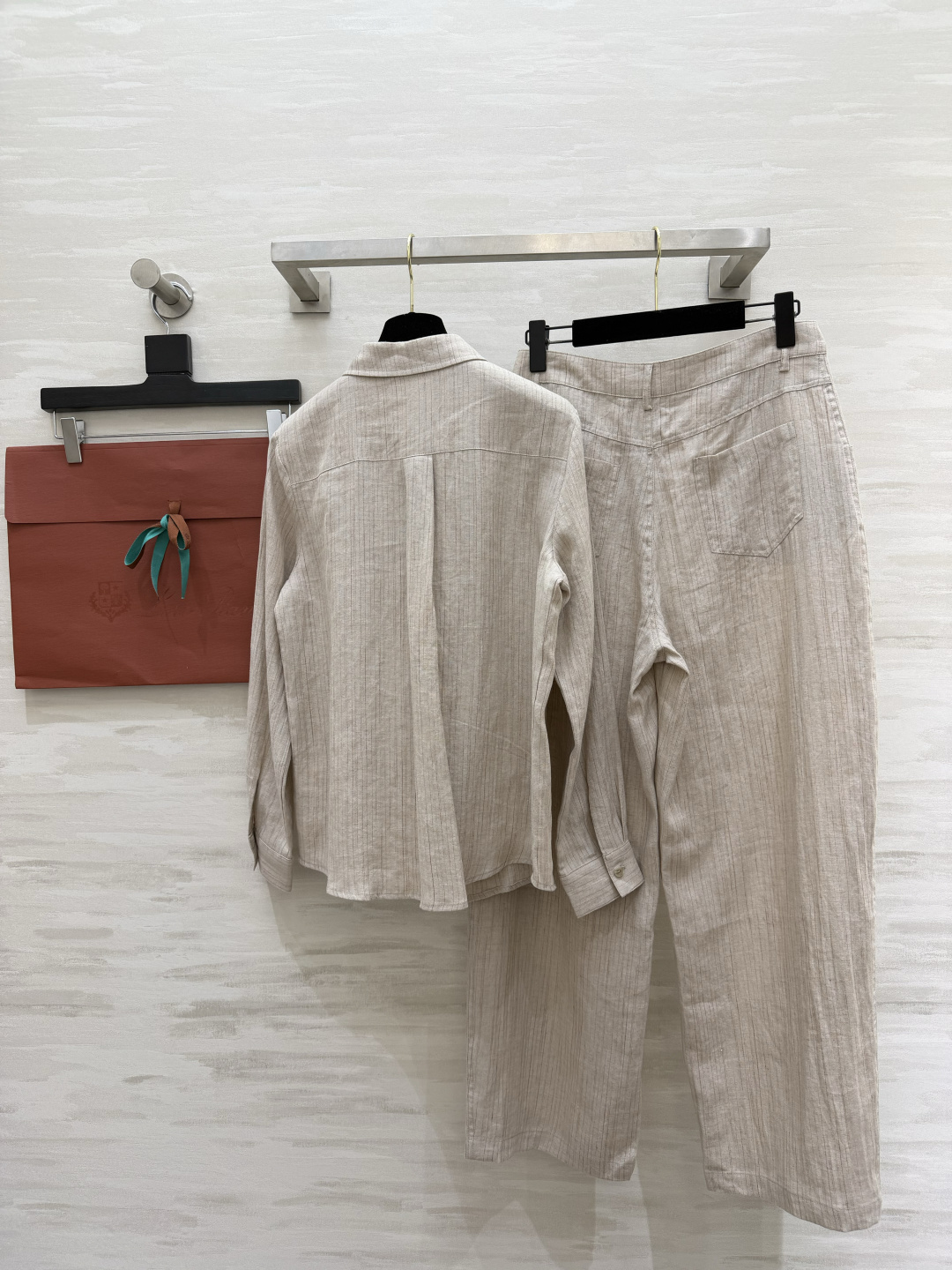 #Loro Pian♡²⁶气质天花板亚麻条纹两件套🤍原生麻感色调 温柔又显白！透气亚麻材质舒适亲肤不闷热