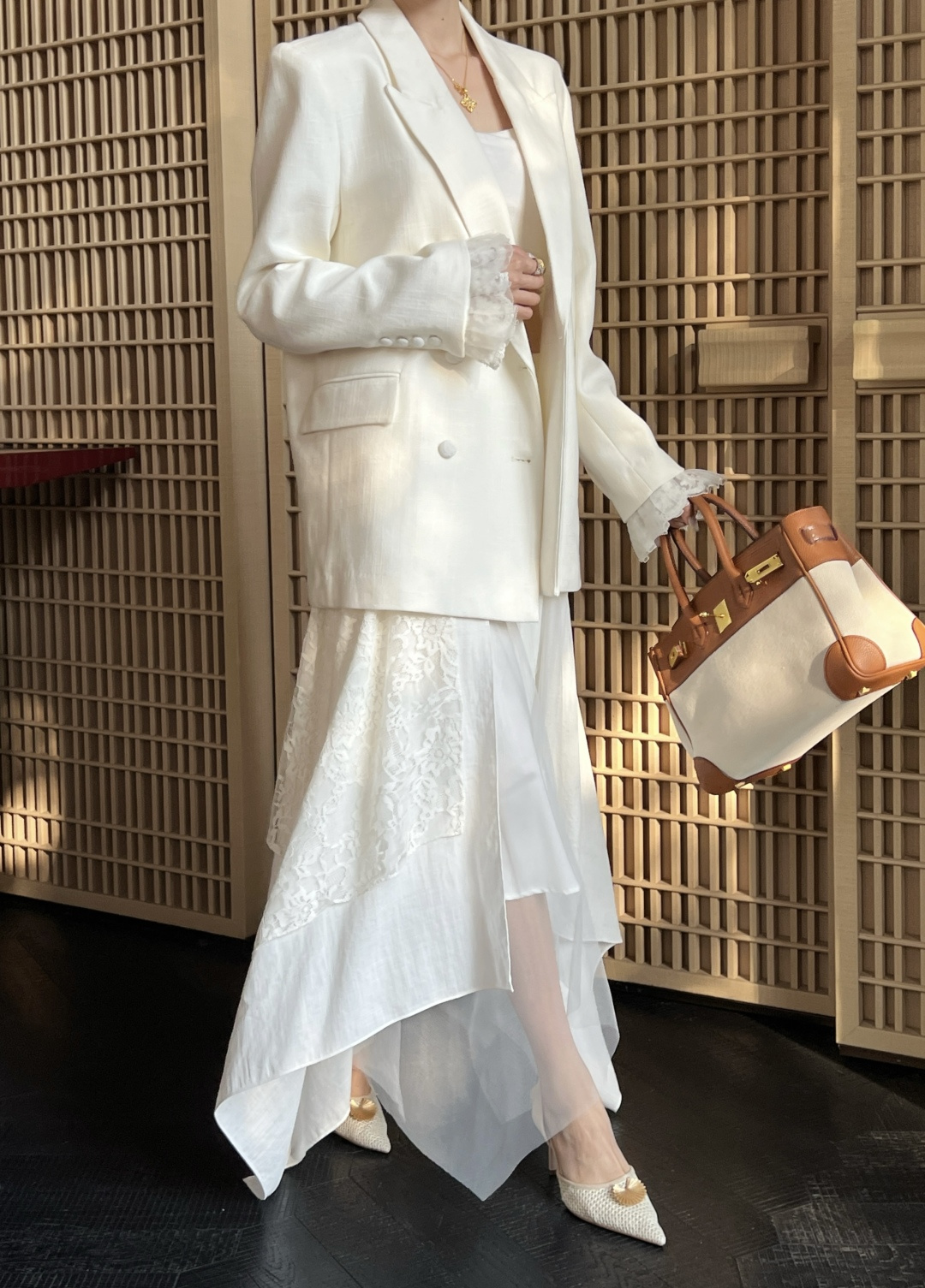 NO:804930,,,19860909,,,Women's clothing