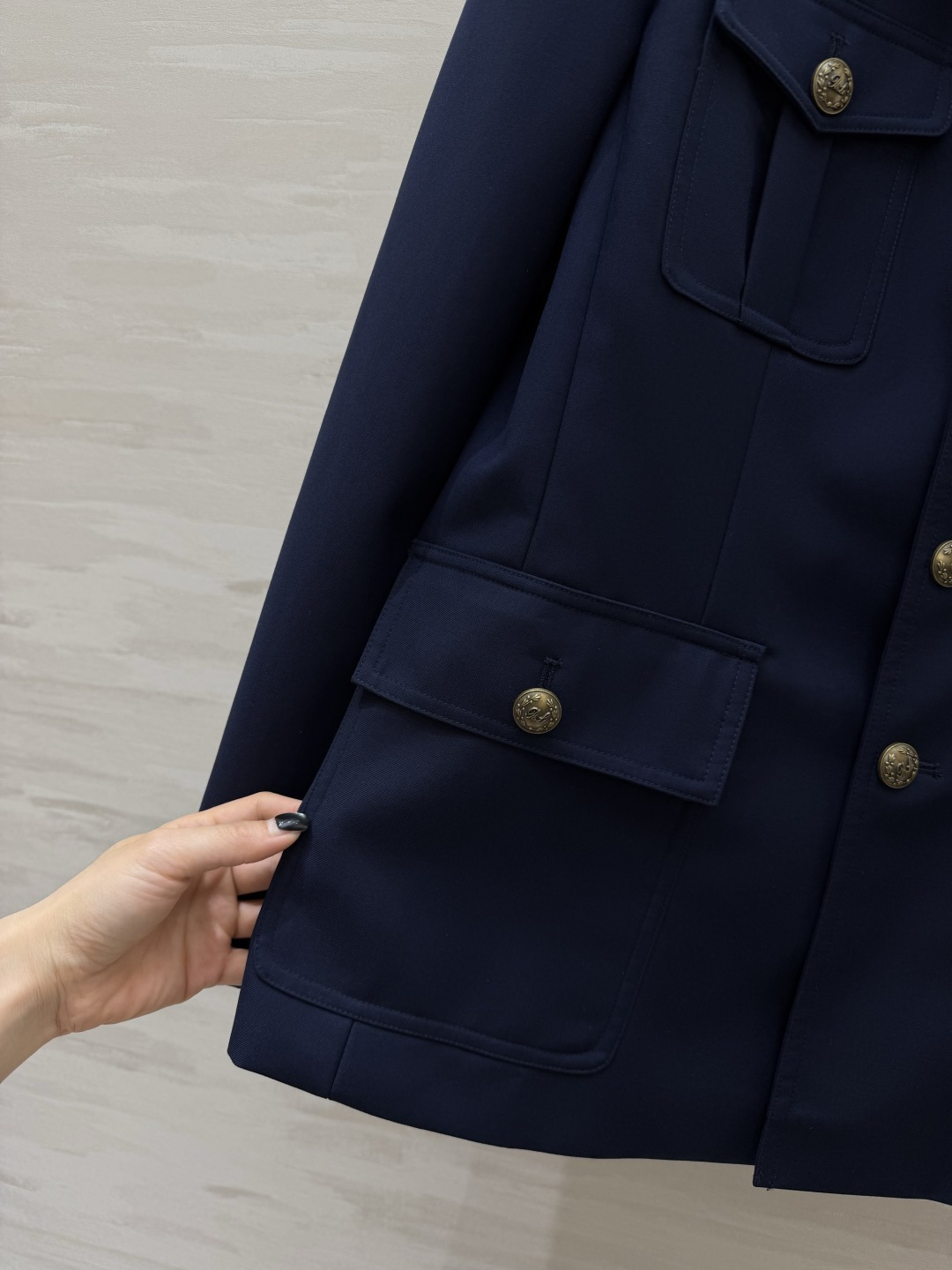 #Ralph Laure♡²⁶紫标系列 藏青复古猎装外套 永远被经典藏青色的沉稳高级拿捏住 利落干练西装