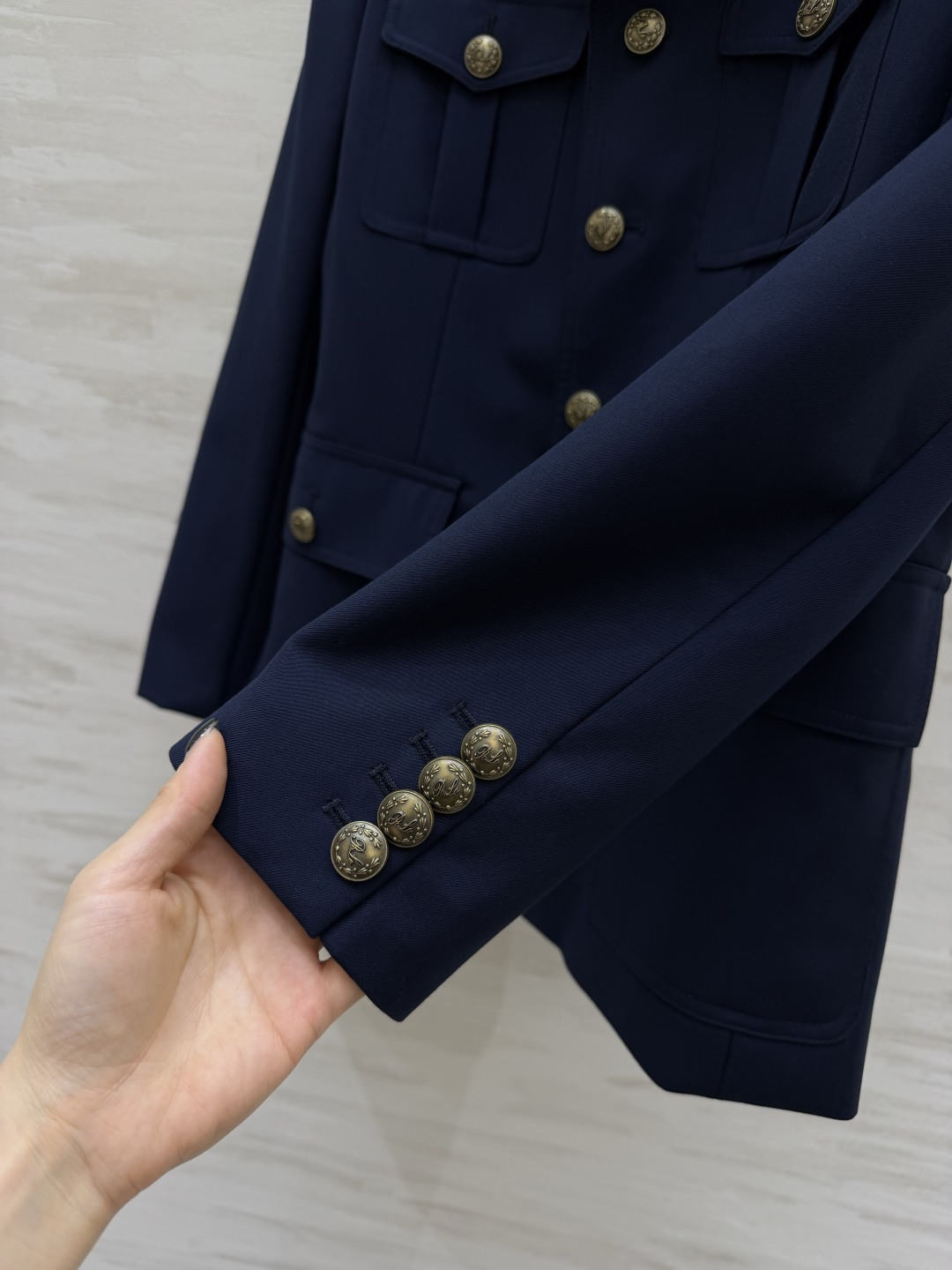 #Ralph Laure♡²⁶紫标系列 藏青复古猎装外套 永远被经典藏青色的沉稳高级拿捏住 利落干练西装