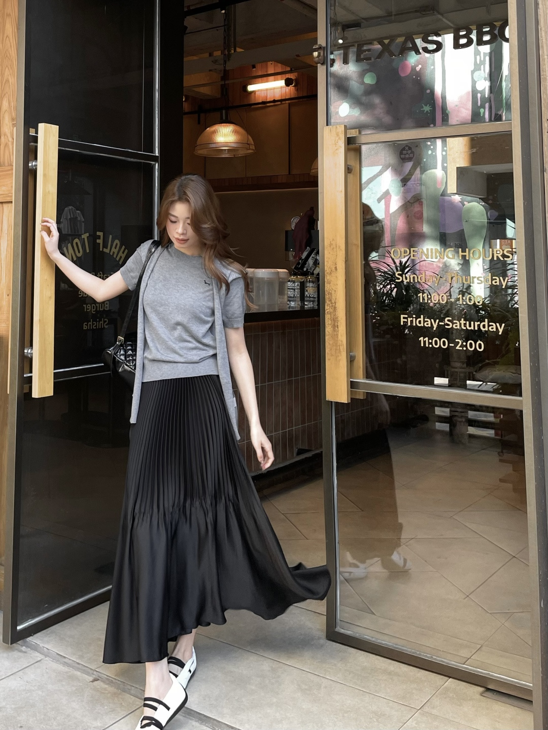 Saint Lauren♡²⁶春夏新款 ysl百褶半裙 定制醋酸混纺面料垂坠感与光泽度满分 裙摆层次丰富