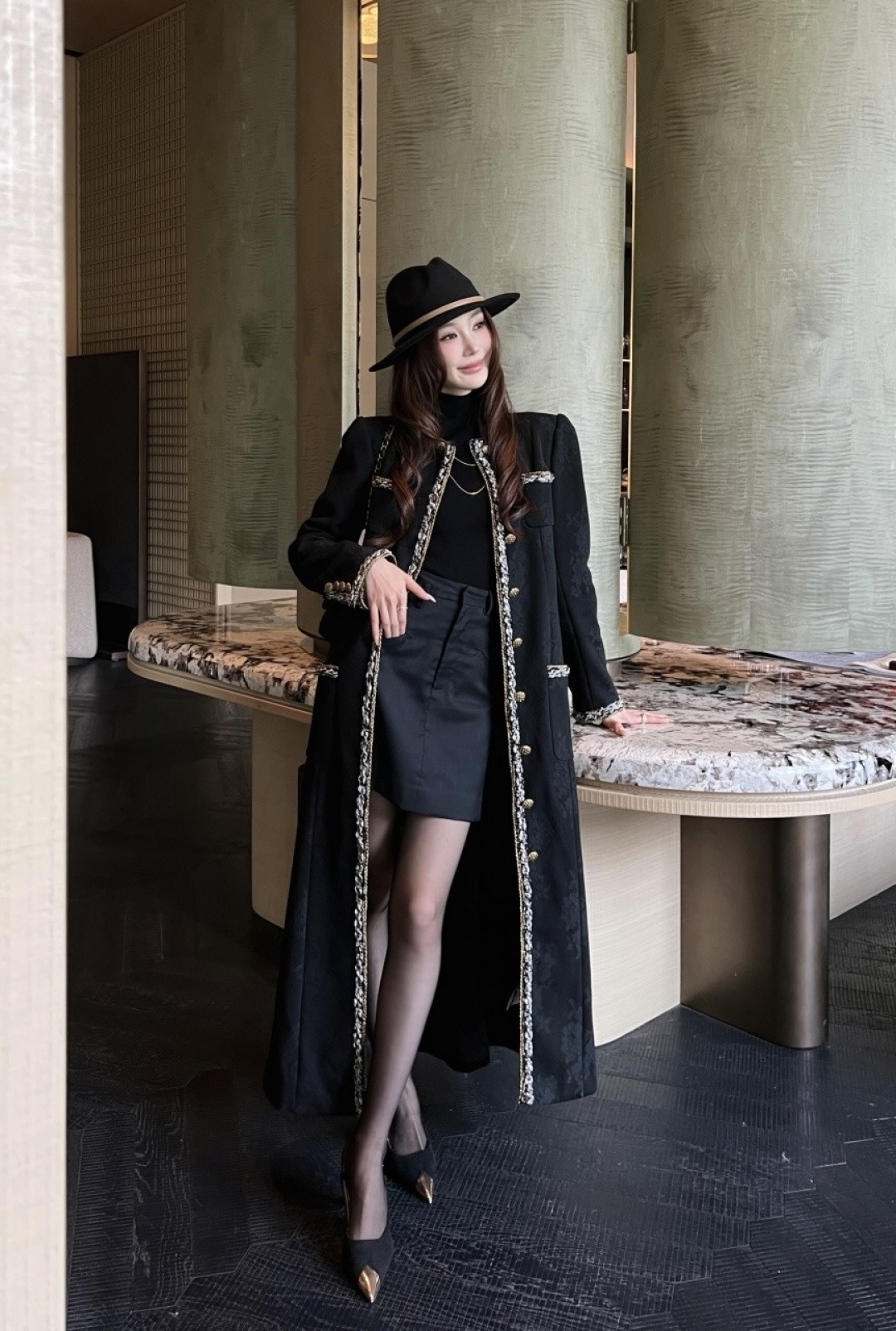 NO:805882,,,19860909,,,Women's clothing