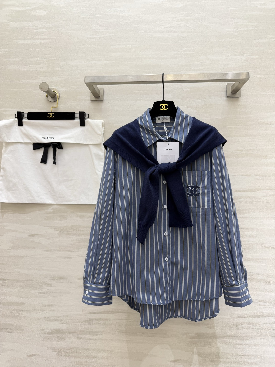 #Chane♡²⁵新款 oversize蓝条纹衬衫+针织小披肩 慵懒又有层次感 高品质定制 现货首发si