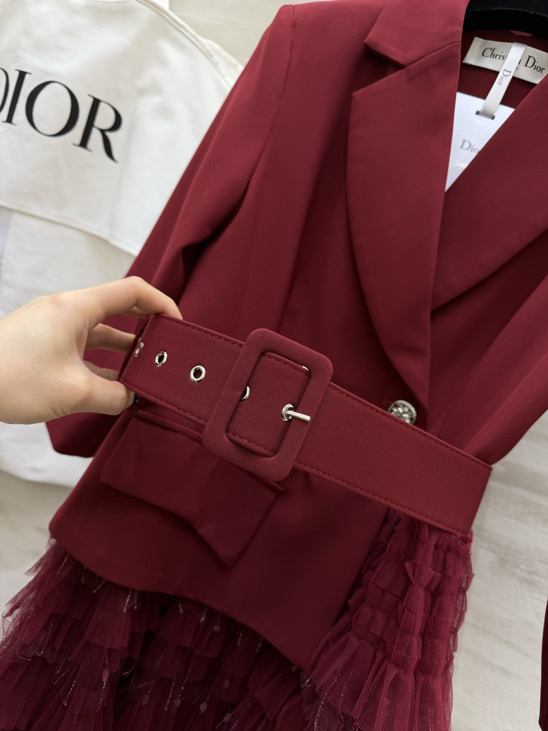 #DIO♡²⁶新款 西装拼接网纱长裙​​ 假两件设计 西装领拼接层叠网纱蛋糕裙 刚柔并济超有气质！七分袖