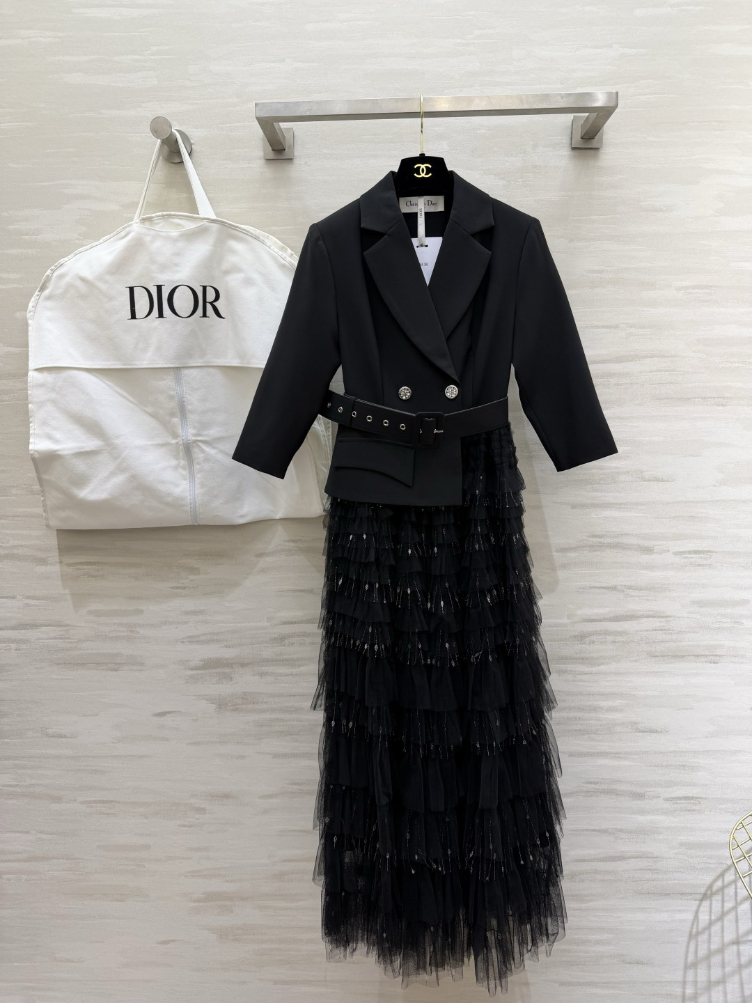 #DIO♡²⁶新款 西装拼接网纱长裙​​ 假两件设计 西装领拼接层叠网纱蛋糕裙 刚柔并济超有气质！七分袖