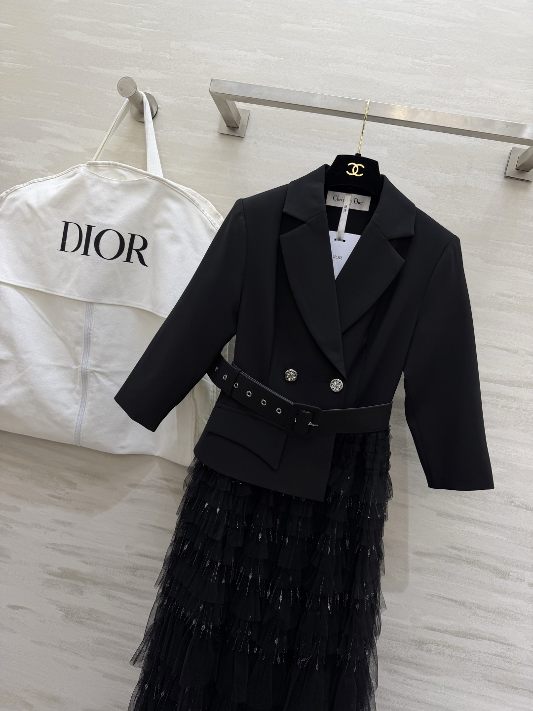 #DIO♡²⁶新款 西装拼接网纱长裙​​ 假两件设计 西装领拼接层叠网纱蛋糕裙 刚柔并济超有气质！七分袖