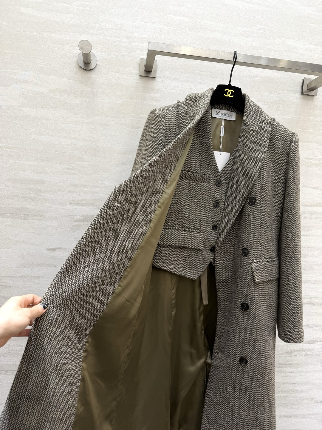 #Maxmar♡²⁶新款 羊毛混纺两件套大衣 马甲➕西装式翻领大衣 摩登时髦 飒爽帅气！高品质定制 现货