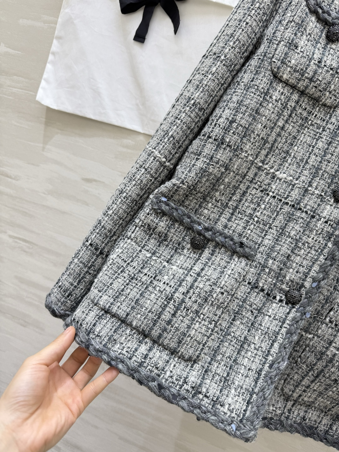 #Chane♡²⁶新款 人间富贵花🌷粗花呢外套 高品质定制 现货首发size：S/M/L（s码肩宽：40