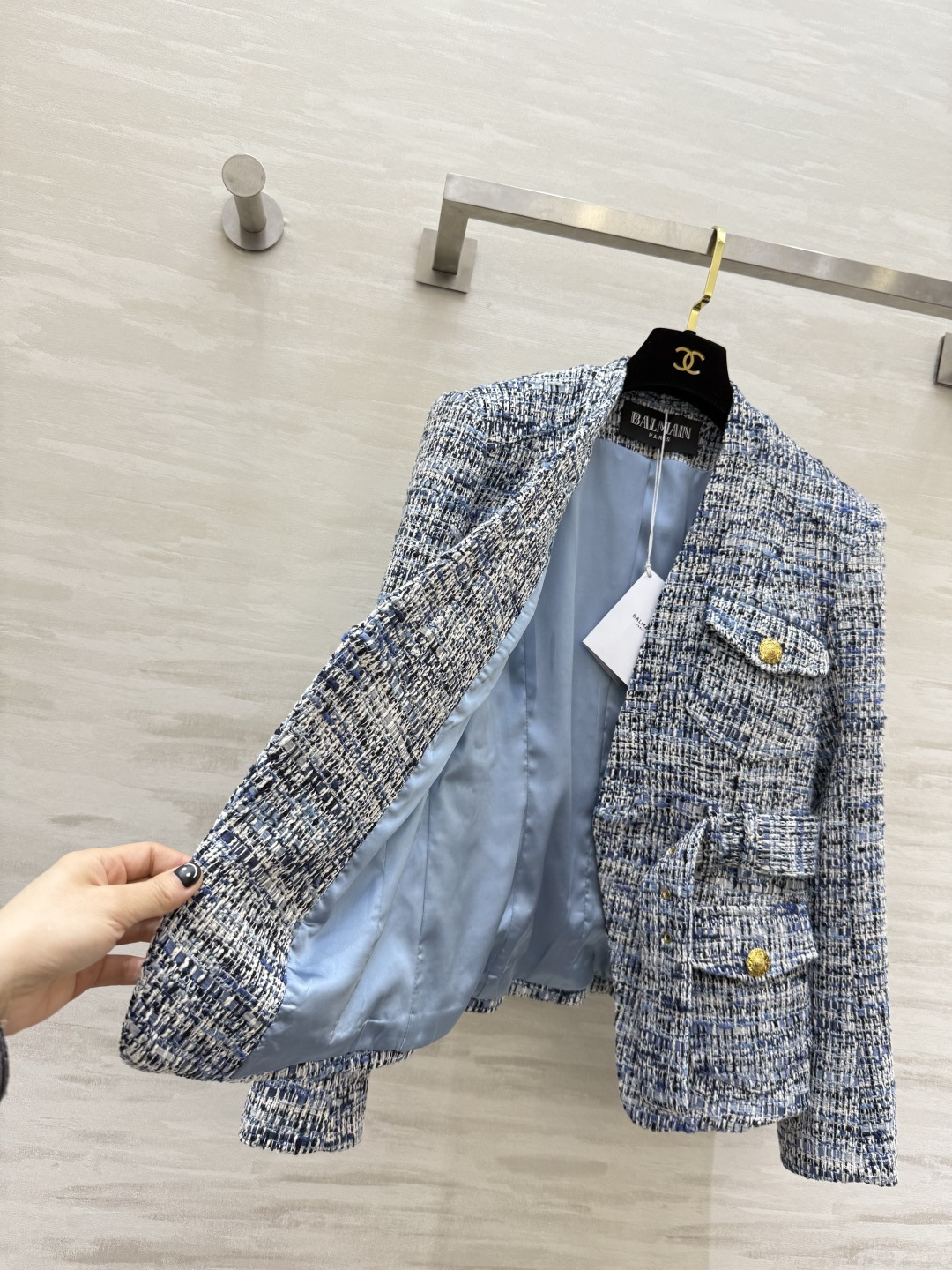 #BALMAI♡²⁶新款 蓝白花呢外套 经典粗花呢 蓝白编织纹理超有质感 金色纽扣+腰带细节法式优雅与现
