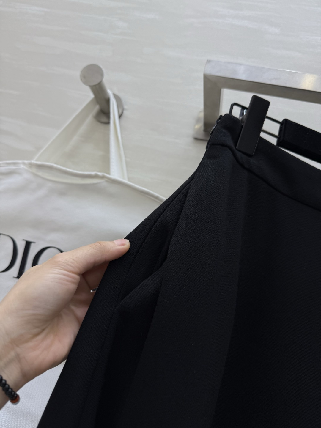 #DIO♡²⁶新款 西装套装​​ 修身西装外套+高腰长裙 优雅高级 外套枪驳领 三粒扣设计 剪裁利落 凸