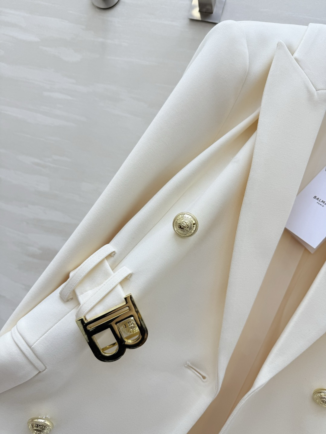 #Balmai♡²⁶新款 双排扣西装式连衣裙 经典西装剪裁 金属“B〞字母扣 品牌辨识度超高 高品质面料