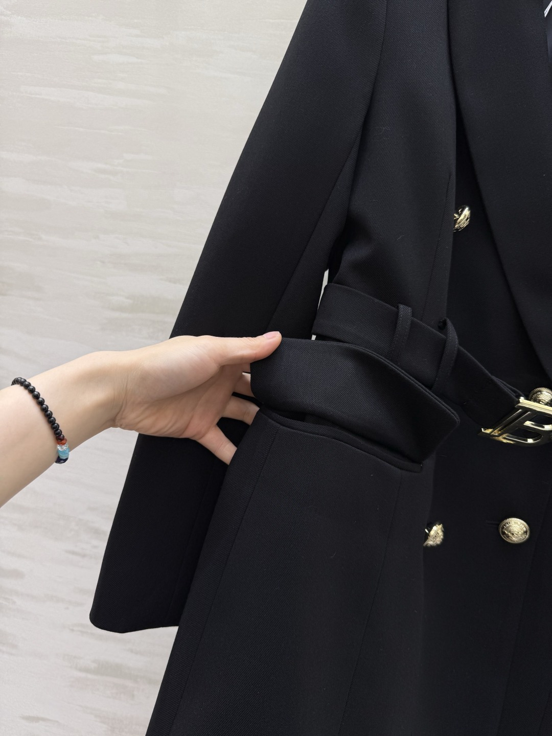 #Balmai♡²⁶新款 双排扣西装式连衣裙 经典西装剪裁 金属“B〞字母扣 品牌辨识度超高 高品质面料