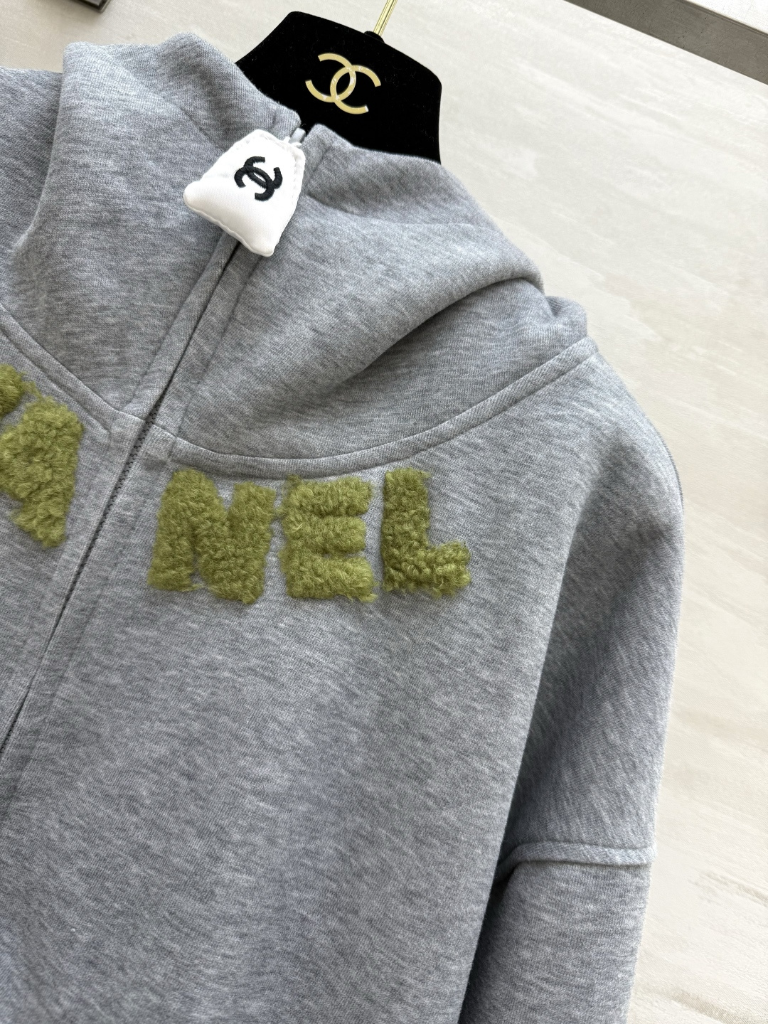 #Chane♡新款 中古系列 连帽卫衣外套 高品质定制 现货首发size：36/38/40（）