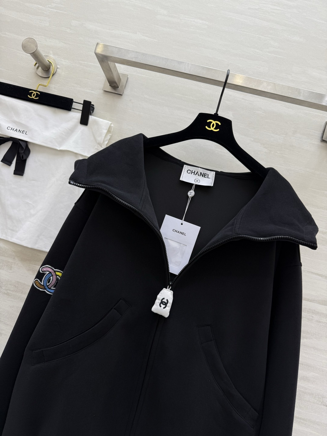 #Chane♡新款 中古系列 连帽卫衣外套 高品质定制 现货首发size：36/38/40（）