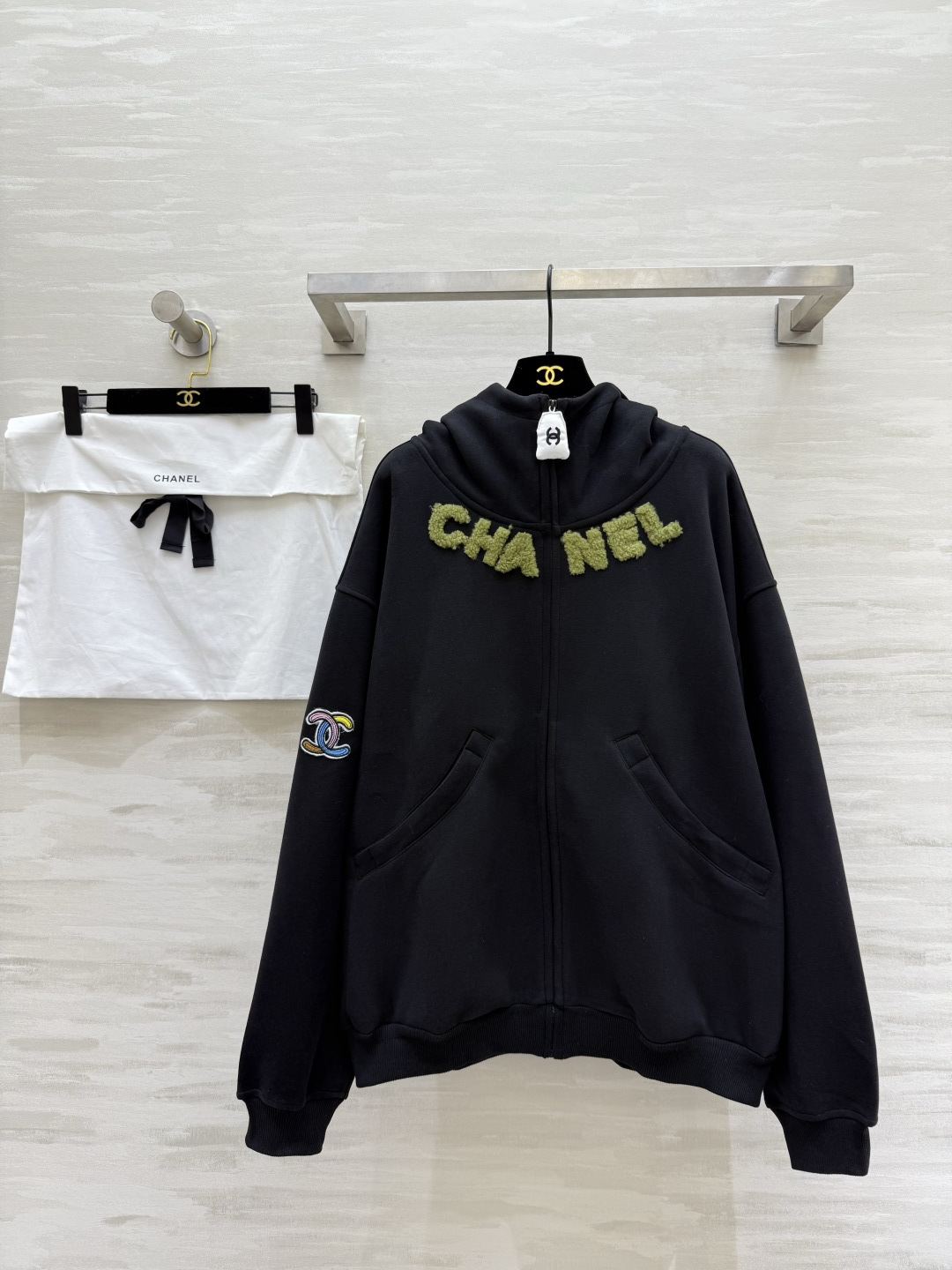 #Chane♡新款 中古系列 连帽卫衣外套 高品质定制 现货首发size：36/38/40（）