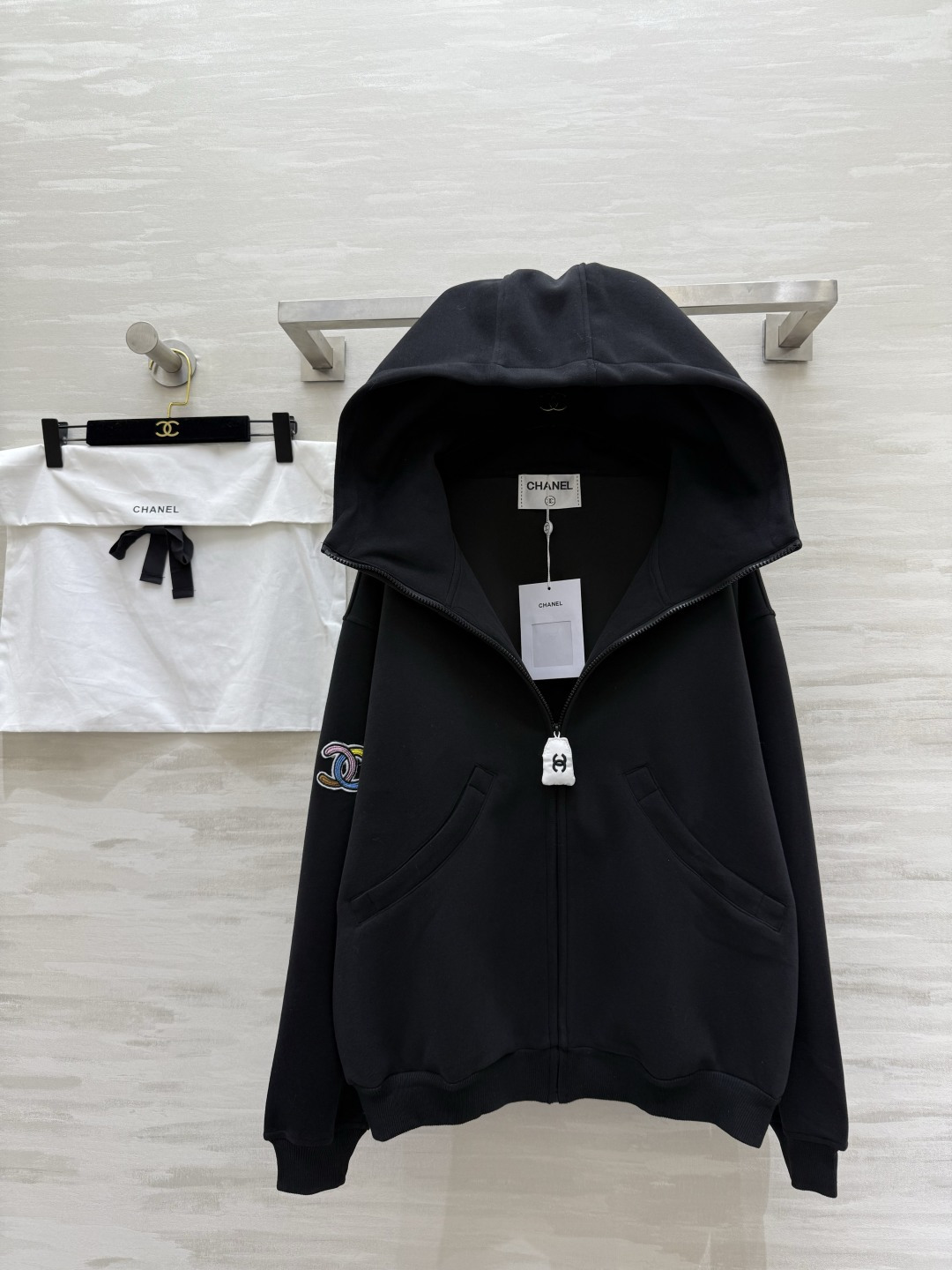 #Chane♡新款 中古系列 连帽卫衣外套 高品质定制 现货首发size：36/38/40（）