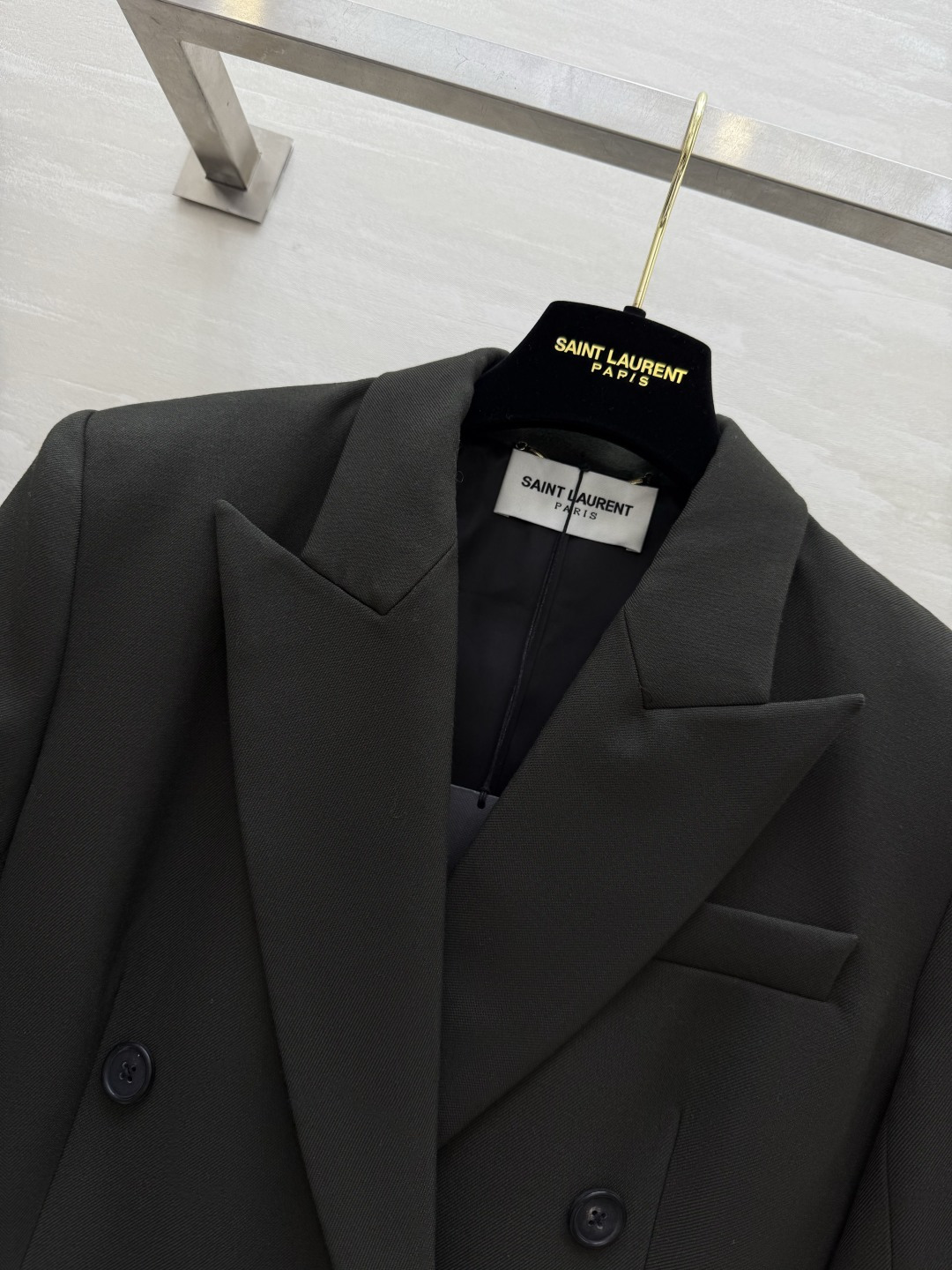 #ysl新款 本季最佳财阀千金单品 娜扎同款羊毛华达呢西装 独家开发定制 羊毛面料质感挺阔有型 大女主高