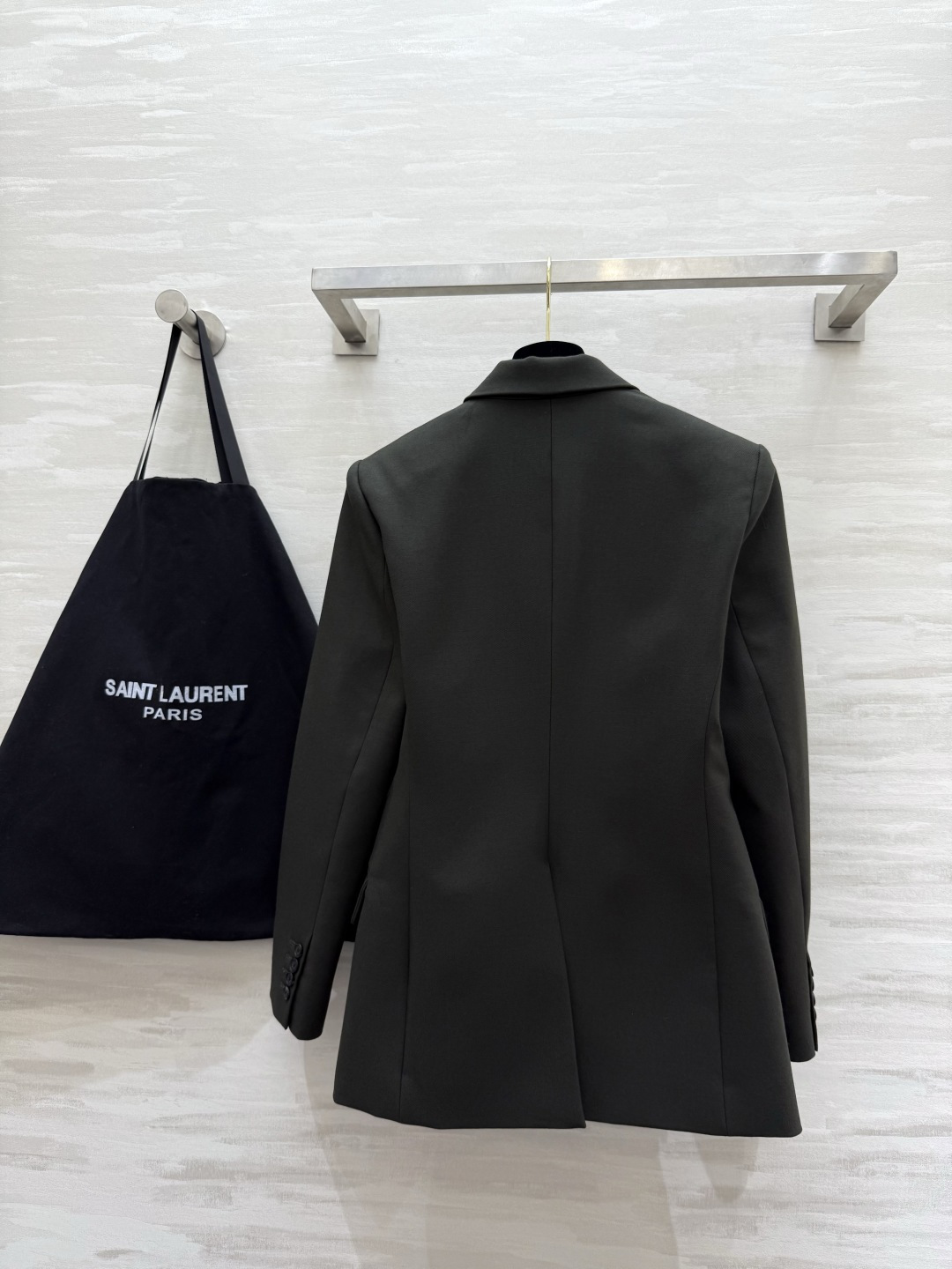 #ysl新款 本季最佳财阀千金单品 娜扎同款羊毛华达呢西装 独家开发定制 羊毛面料质感挺阔有型 大女主高