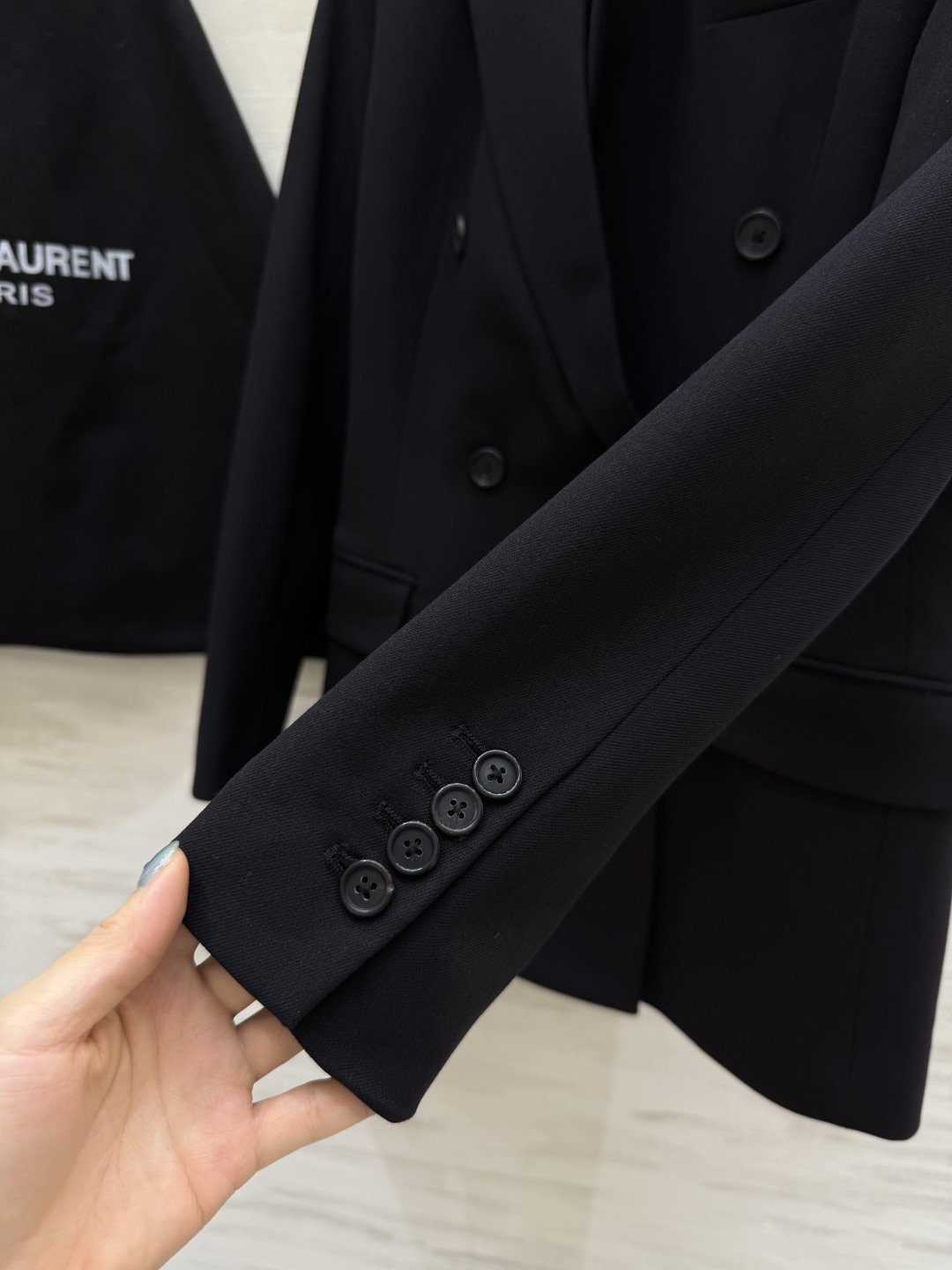 #ysl新款 本季最佳财阀千金单品 娜扎同款羊毛华达呢西装 独家开发定制 羊毛面料质感挺阔有型 大女主高