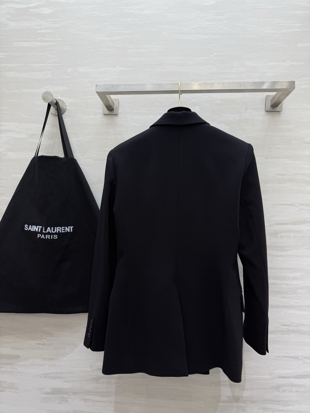 #ysl新款 本季最佳财阀千金单品 娜扎同款羊毛华达呢西装 独家开发定制 羊毛面料质感挺阔有型 大女主高