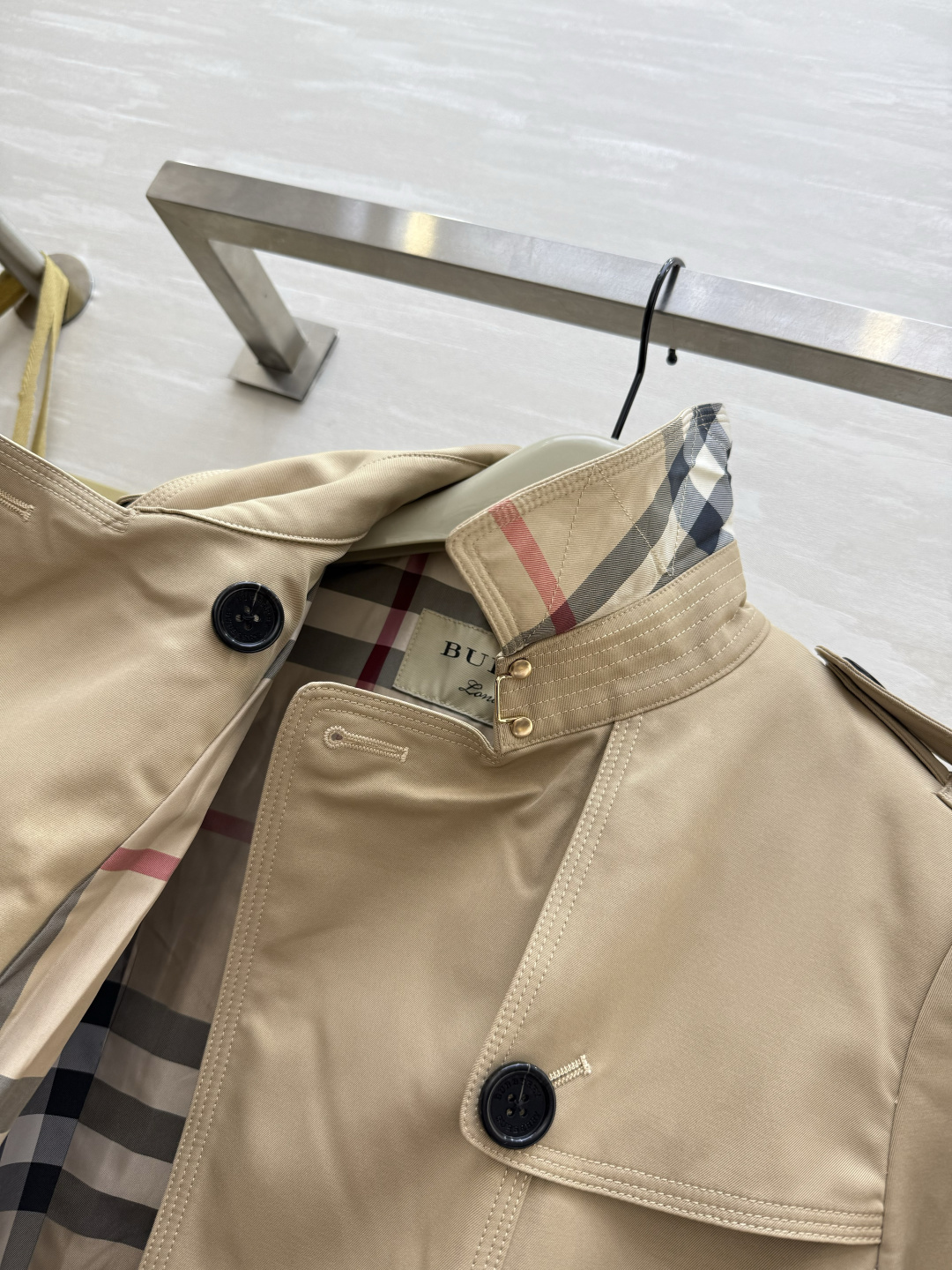 #BURBERR♡新款 桑德林风衣短款风衣外套 高品质定制 现货首发size：4/6/8/10/12（8