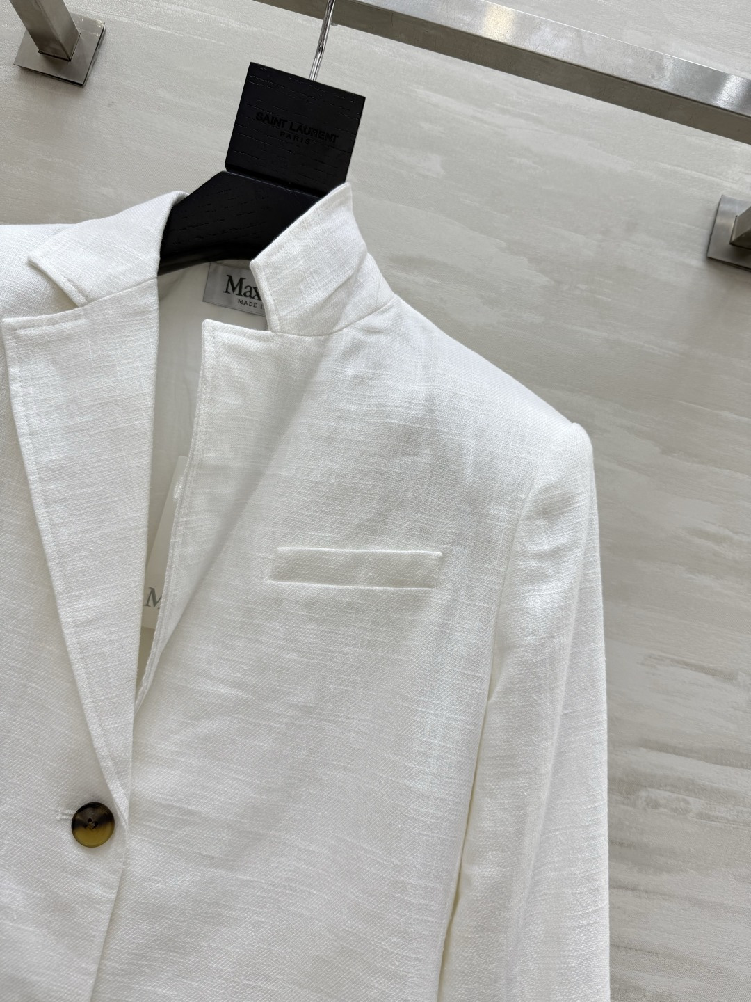 #Maxmar♡新款 极简主义亚麻西装外套 极简主义 宽肩H版型 高定密度亚麻面料挺阔有型 慵懒随性的高