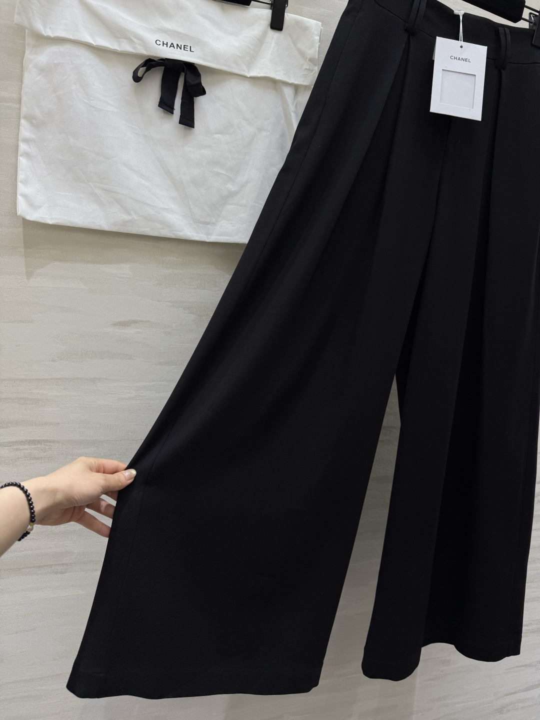 #Chane♡无敌爆品 万年长青款 直筒大摆长裤 裤型非常正 超级时髦高级显瘦 客户🔟拿🔟补 超级百搭单