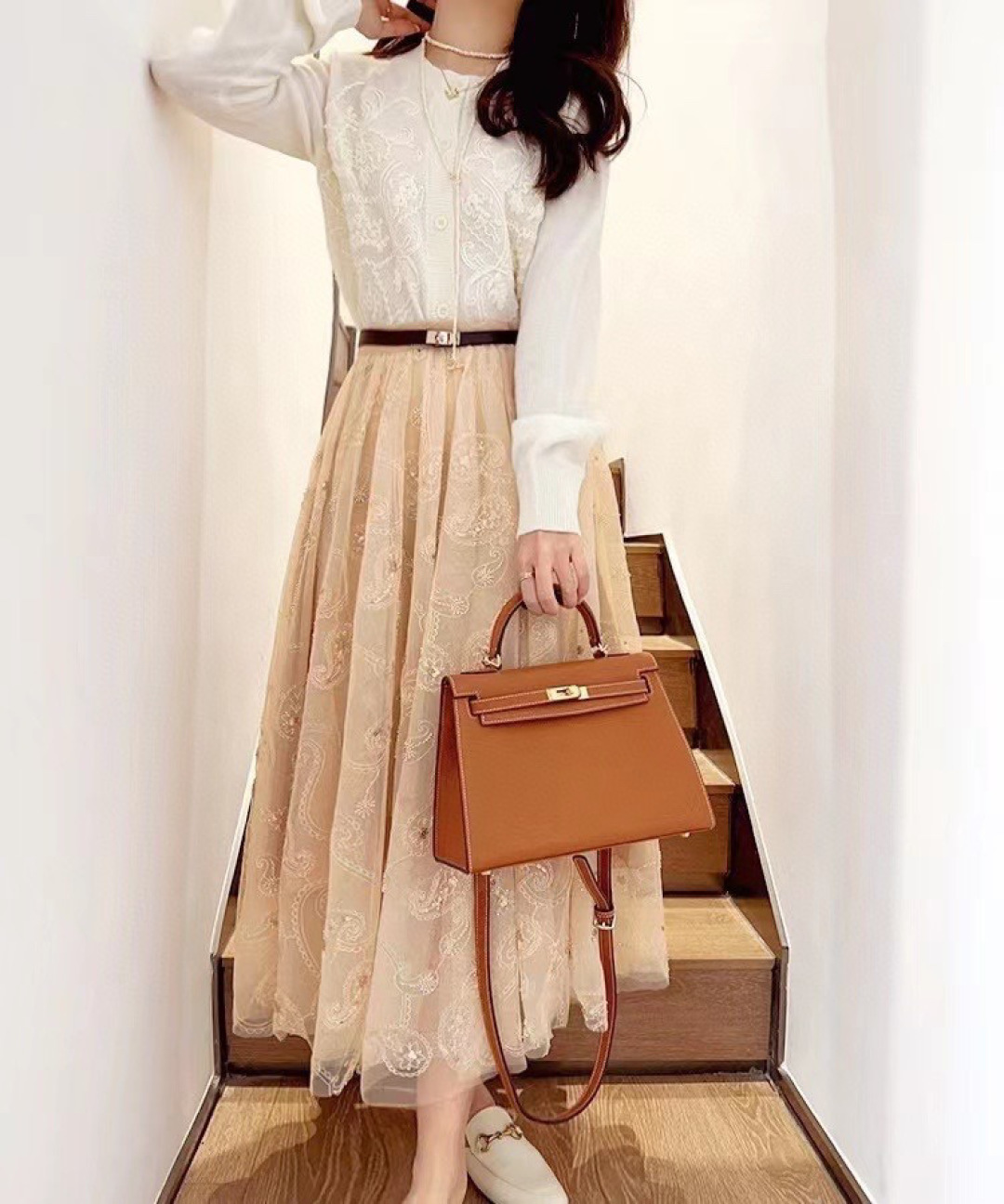 NO:805755,,,19860909,,,Women's clothing