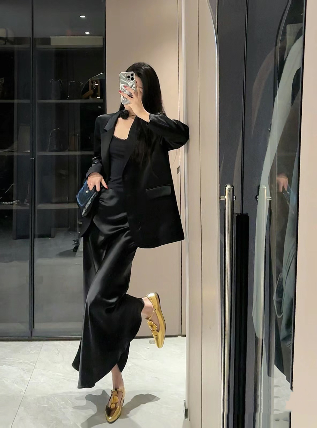 强烈推荐 超级(๑>◡<๑)爆炸款 Saint Lauren♡²⁶新品 走路带风 自带坠感 醋酸长款半裙