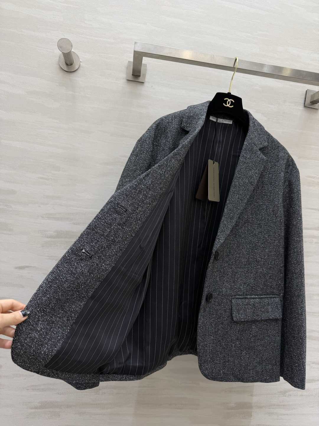ERMANNO SCERVIN♡²⁶高级感灰调羊毛人字纹西装 深灰杂色羊毛肌理感面料 自带重磅质感 挺括