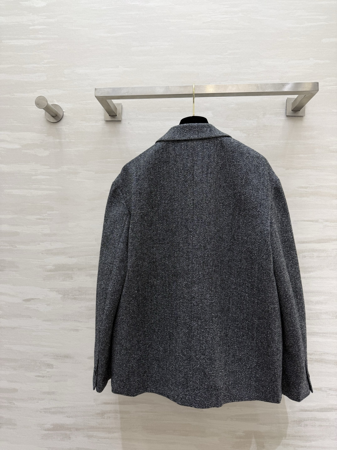 ERMANNO SCERVIN♡²⁶高级感灰调羊毛人字纹西装 深灰杂色羊毛肌理感面料 自带重磅质感 挺括