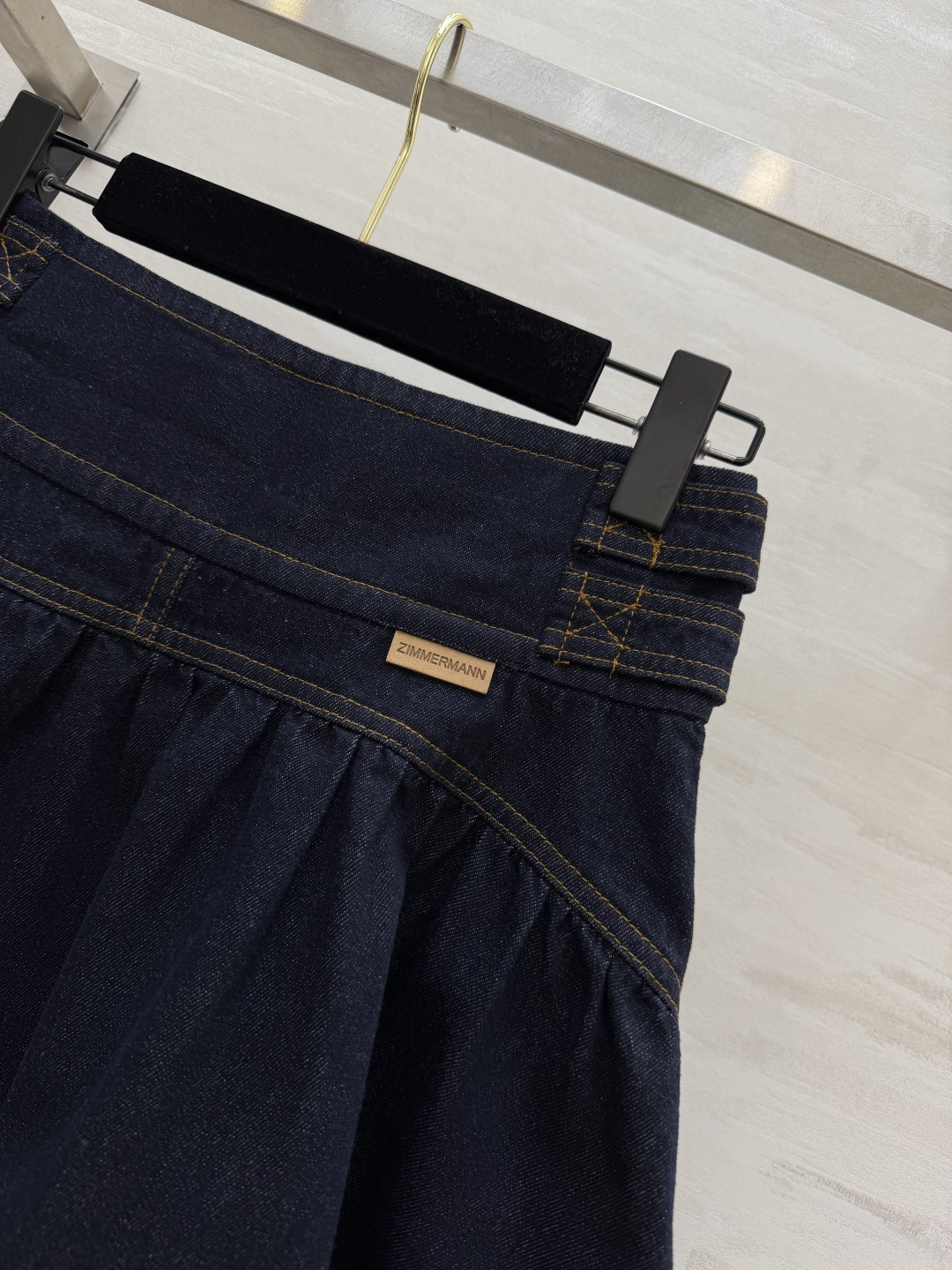 #Zimmerman♡²⁶ss复古金扣牛仔A字半裙 原牛深色 高腰收腰经典耐看 显瘦显高 甜酷氛围感直接