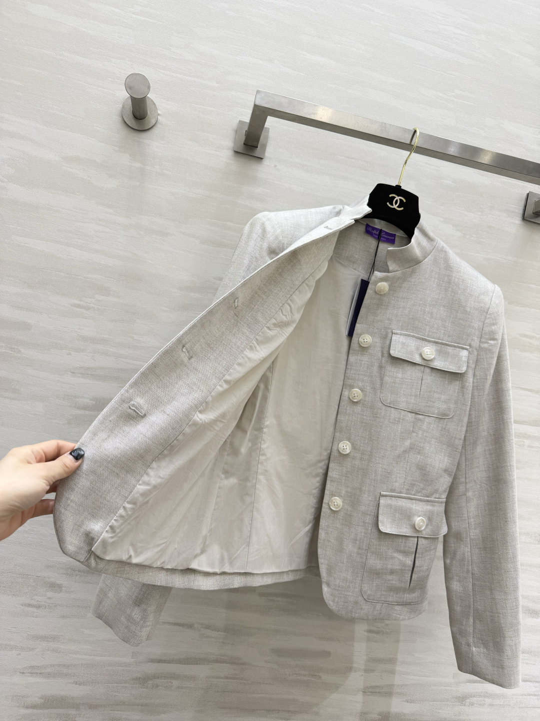 #Ralph Laure♡²⁶🤍浅灰立领外套 温柔又干练 清冷高级浅麻灰调 低调又显贵 利落小立领设计 